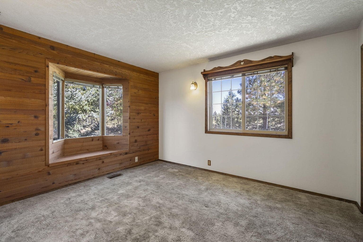 Photo of 21679 Obsidian Avenue 26 of 53