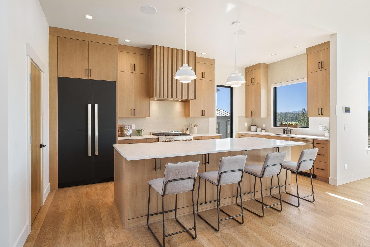 Photo of 3036 NW Polarstar Court 15 of 39