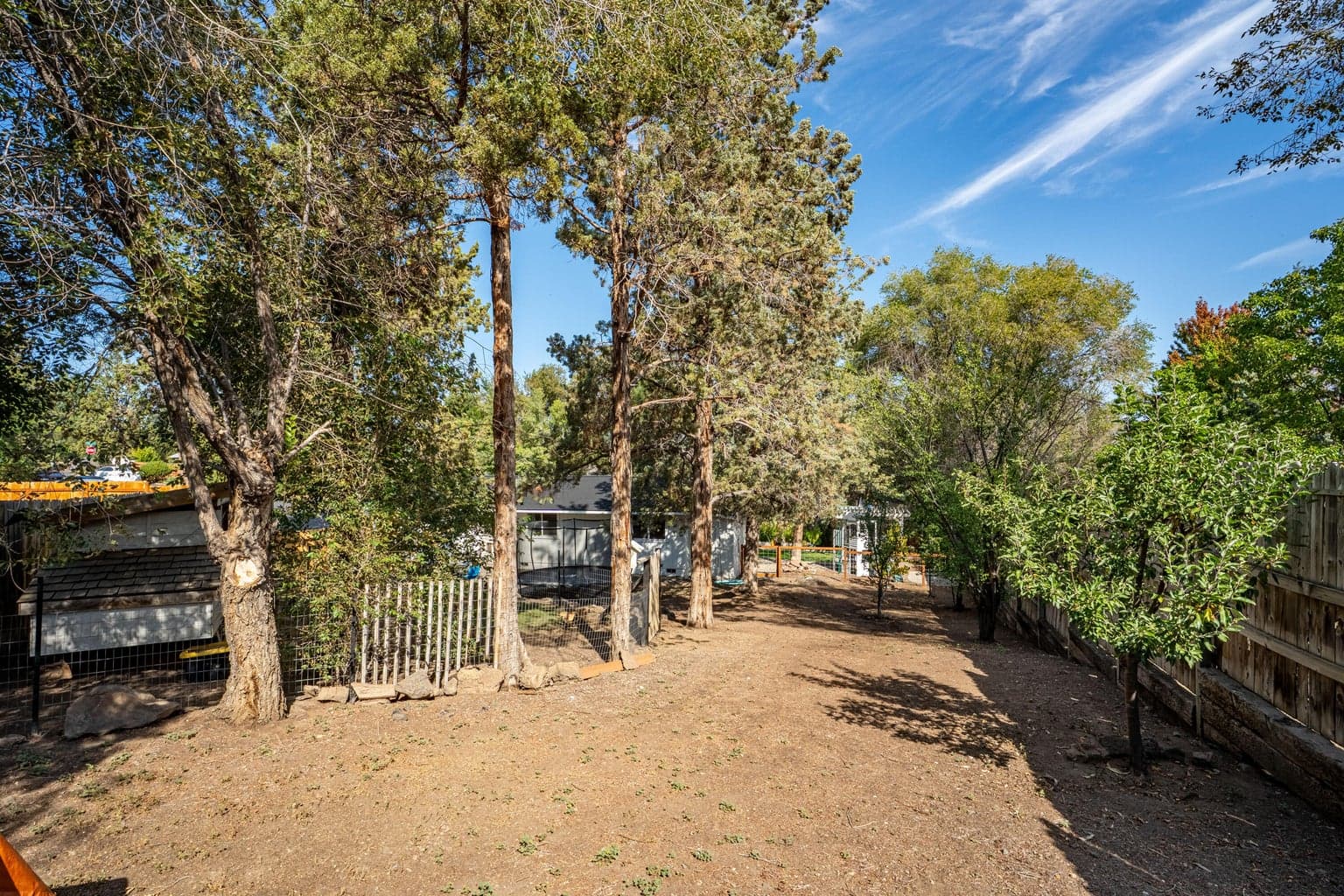 Photo of 1932 SW Curry Court 33 of 40