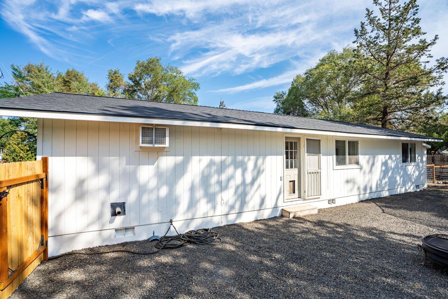Photo of 1932 SW Curry Court 38 of 40