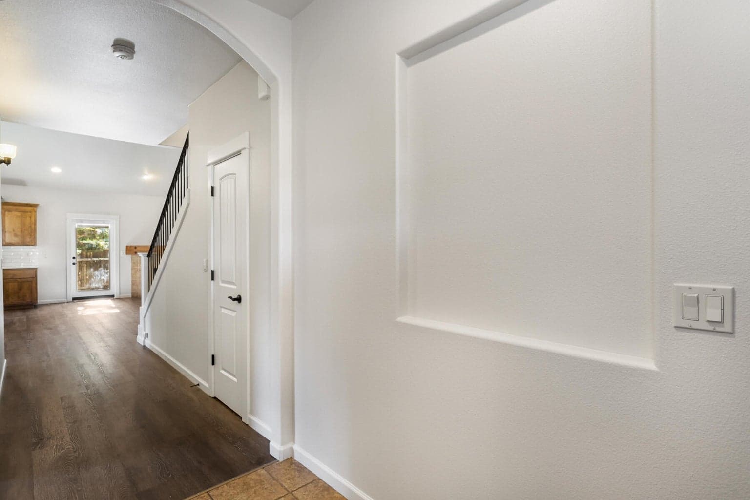 Photo of 2324 NE Halston Court 6 of 38