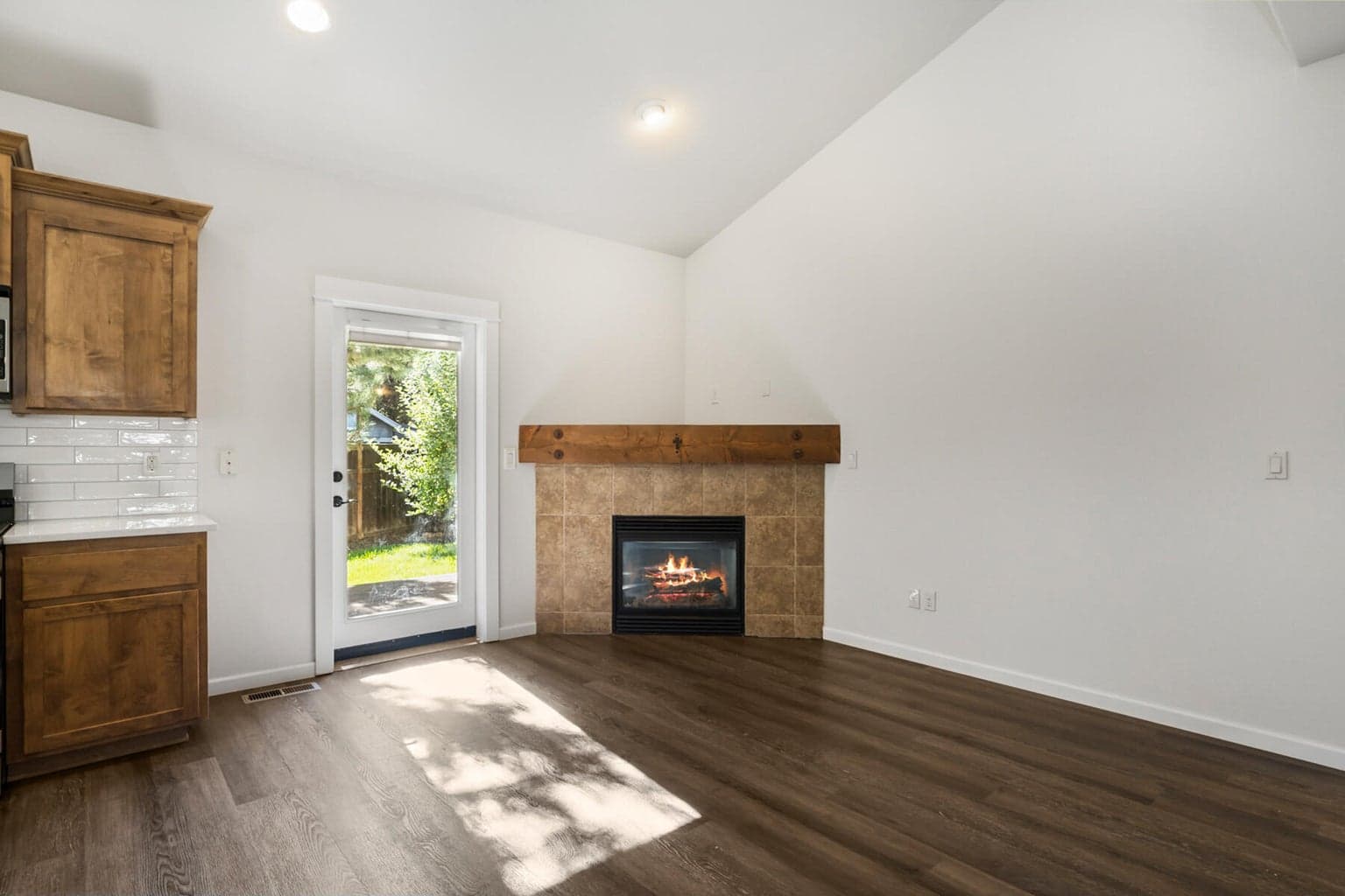 Gas fireplace