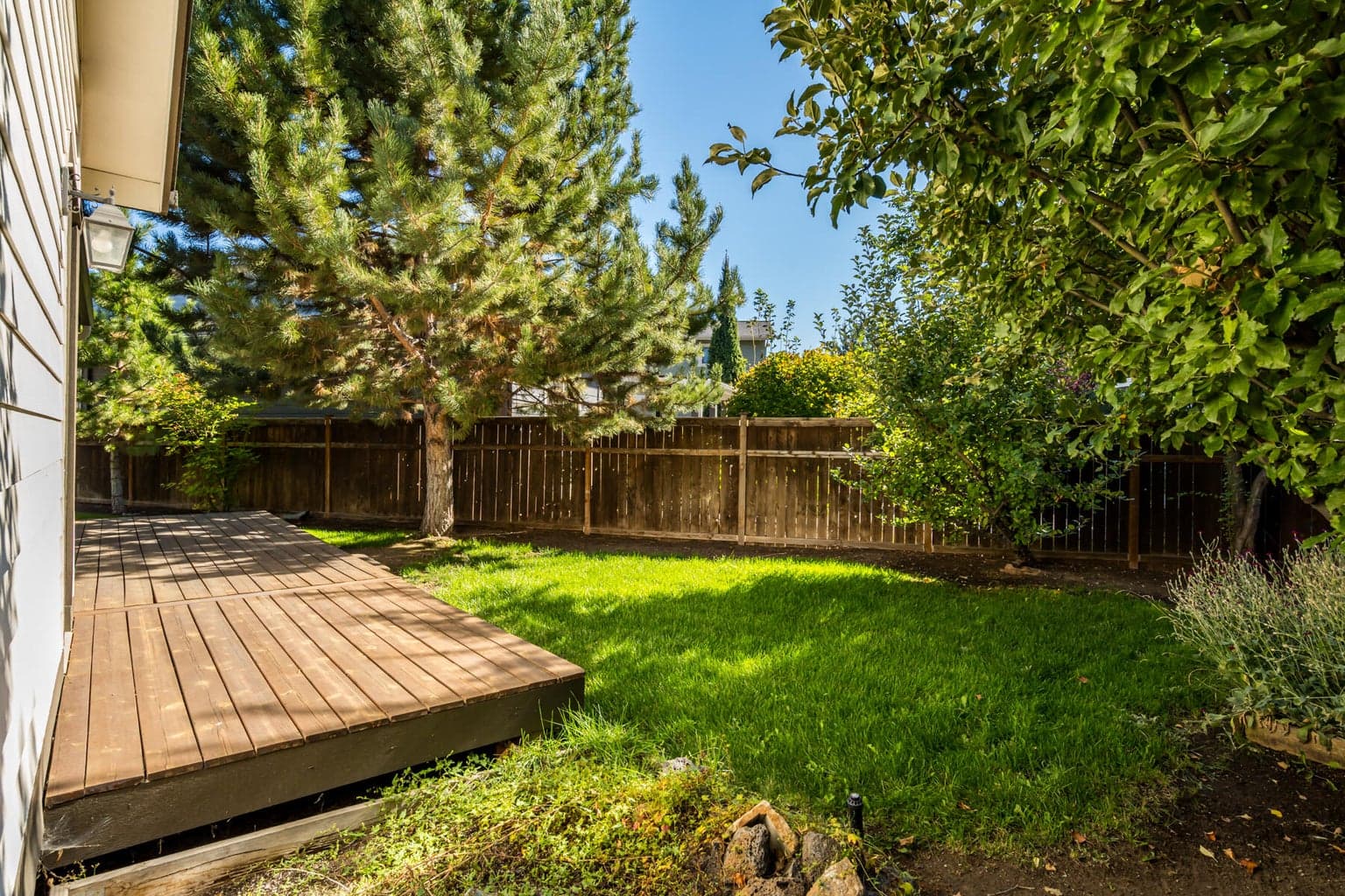 Photo of 2324 NE Halston Court 30 of 38