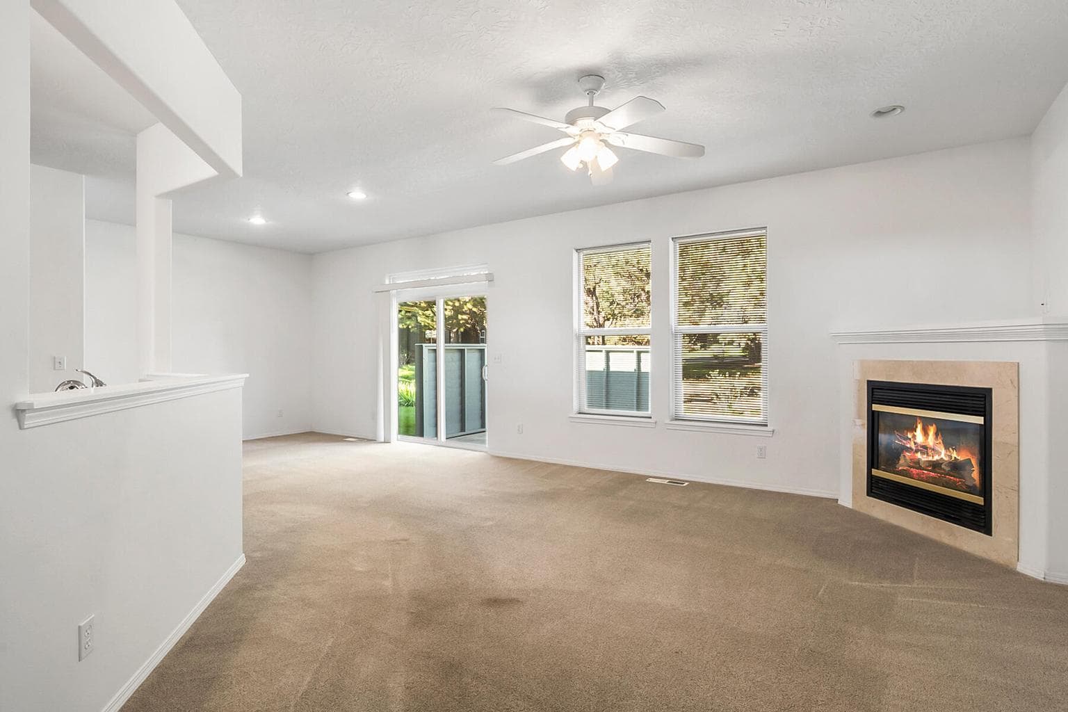 Photo of 2525 Cliff Hawk Court 11 of 45