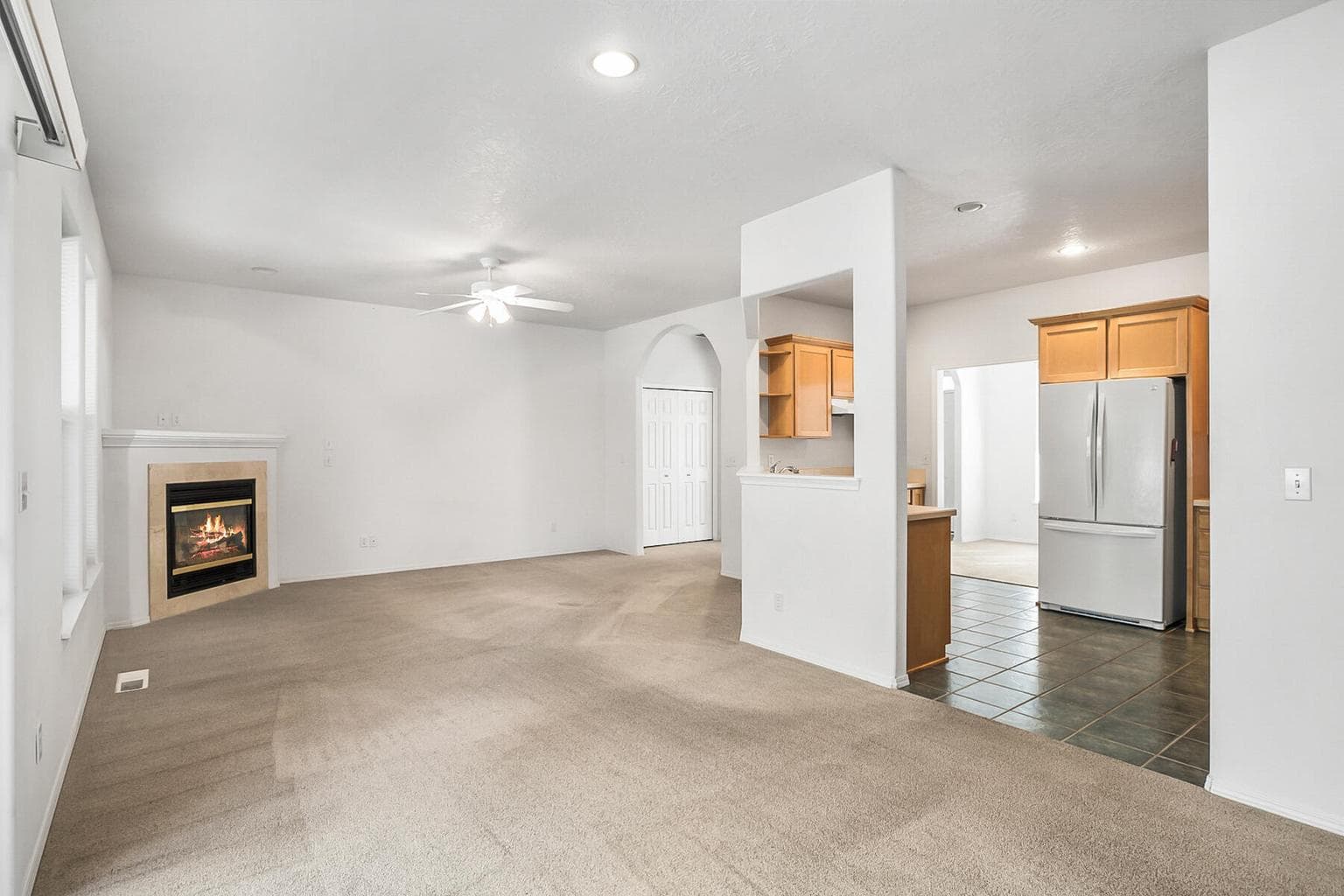 Photo of 2525 Cliff Hawk Court 14 of 45
