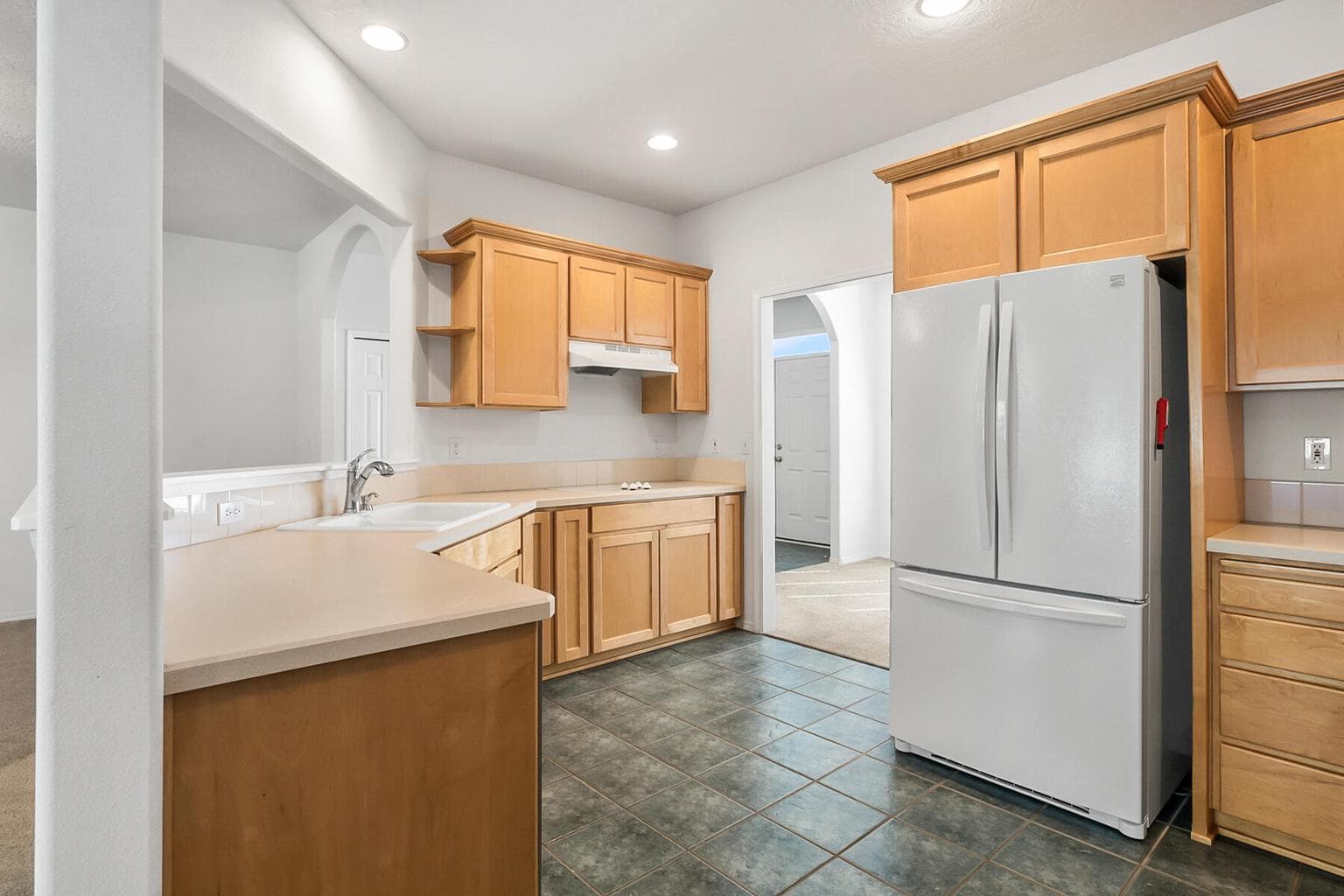 Photo of 2525 Cliff Hawk Court 16 of 45