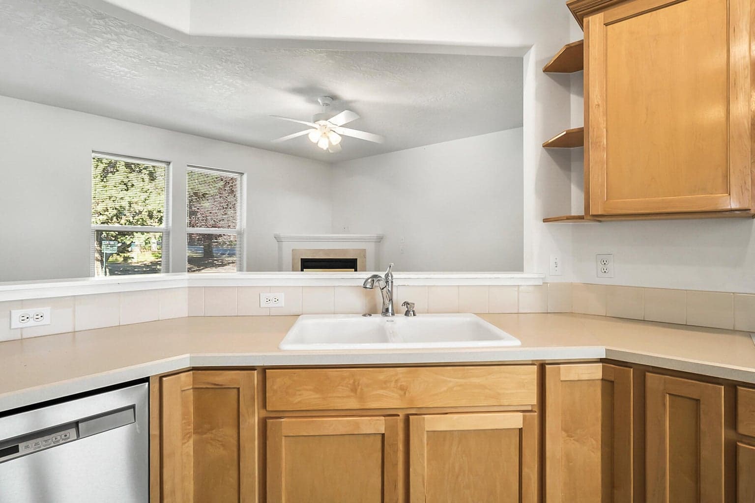 Photo of 2525 Cliff Hawk Court 21 of 45