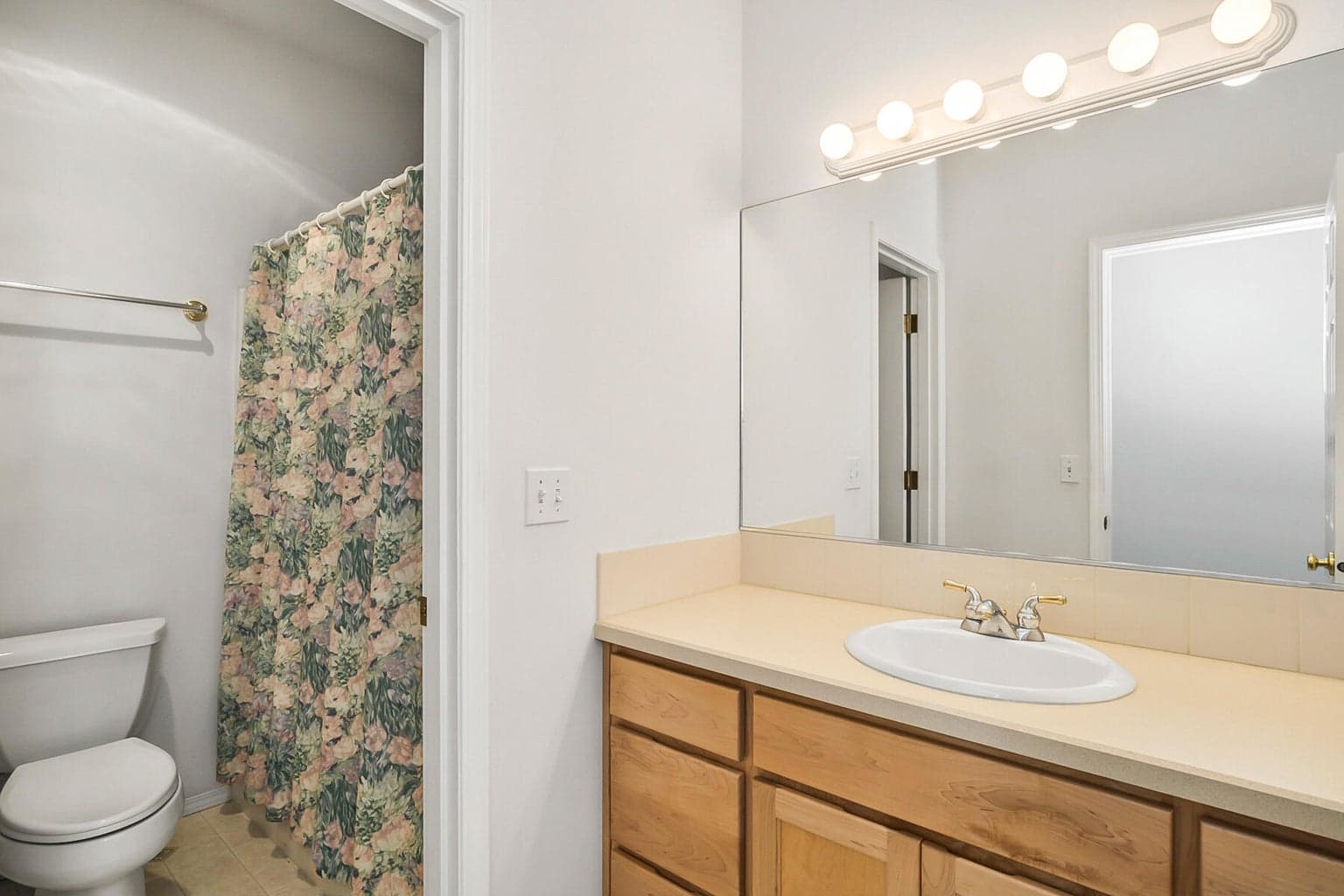 Photo of 2525 Cliff Hawk Court 25 of 45