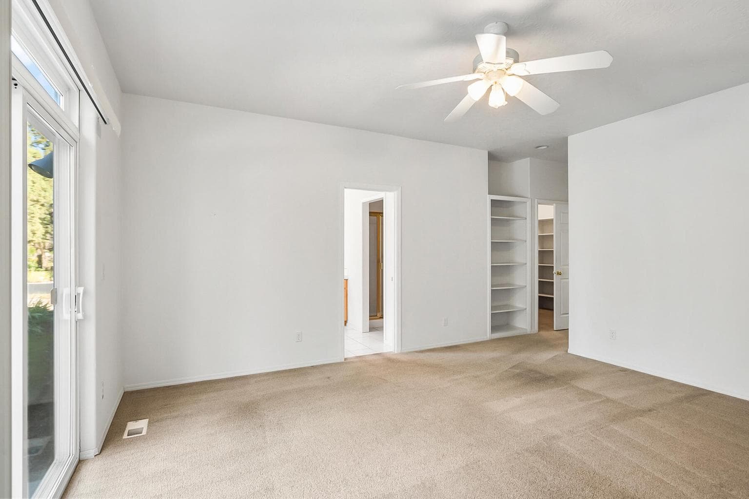 Photo of 2525 Cliff Hawk Court 29 of 45