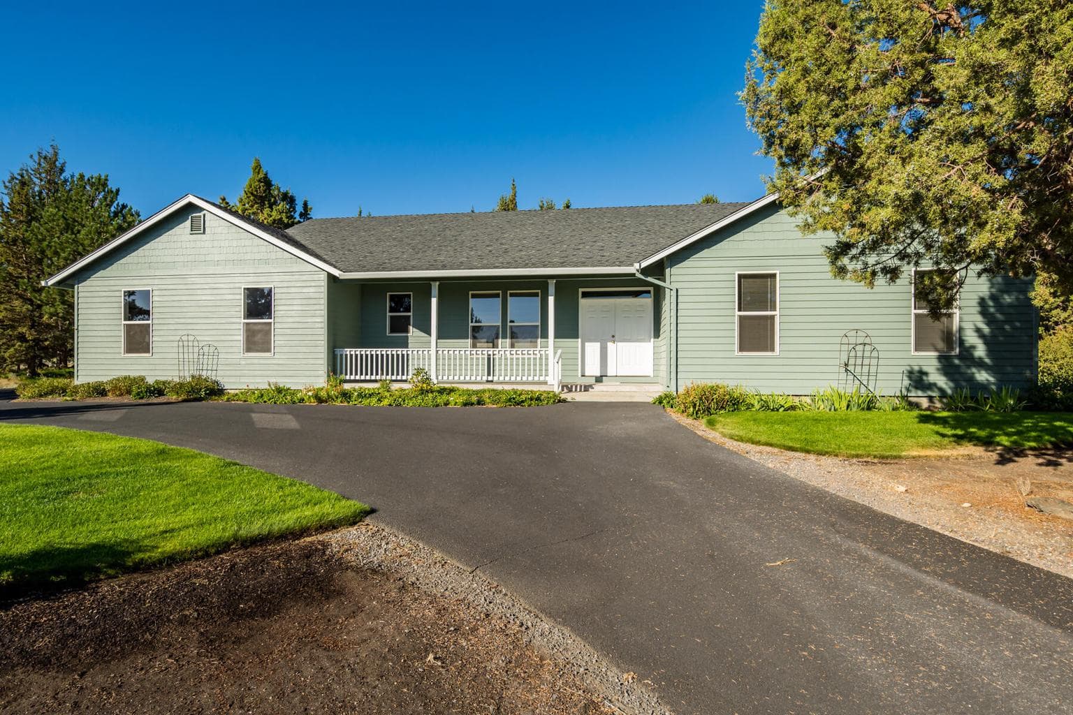 Photo of 2525 Cliff Hawk Court 35 of 45