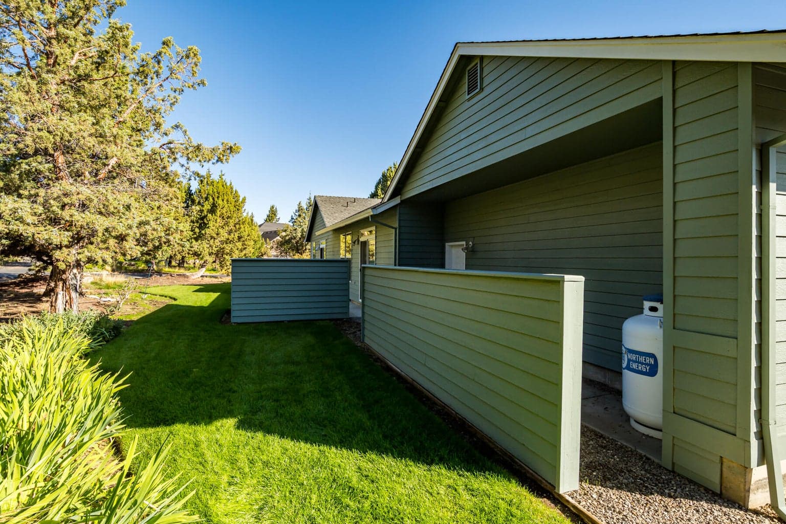 Photo of 2525 Cliff Hawk Court 41 of 45