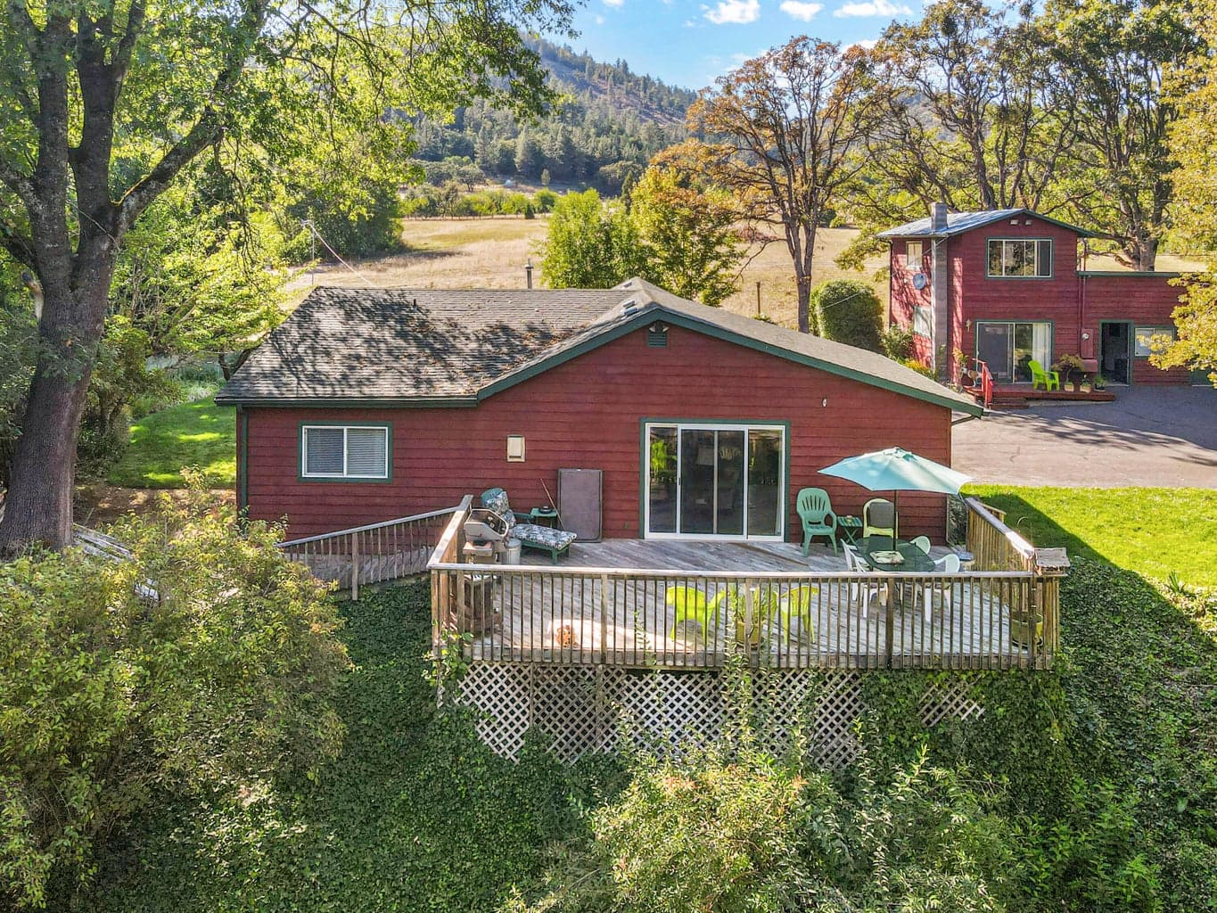 Photo of 3808 Andrews 3 of 32