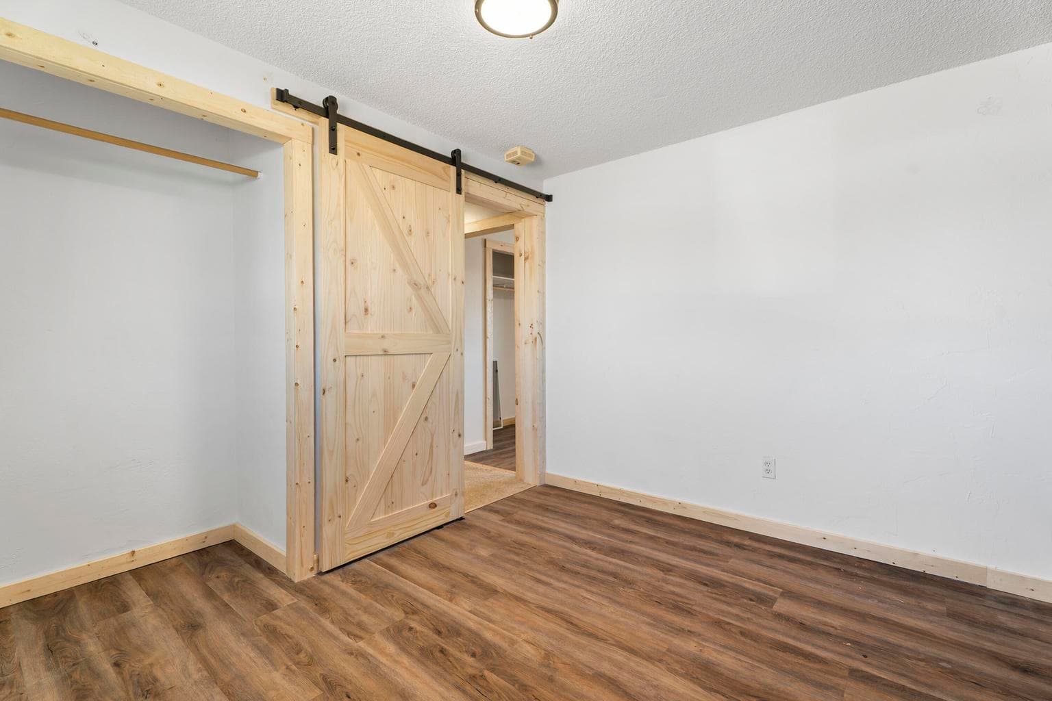 Photo of 740 SE 6th Street 13 of 21