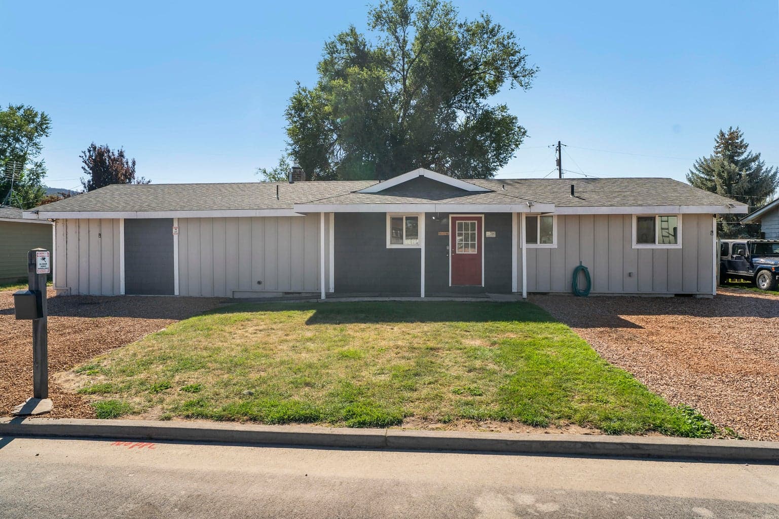 Photo of 740 6th 1 of 21