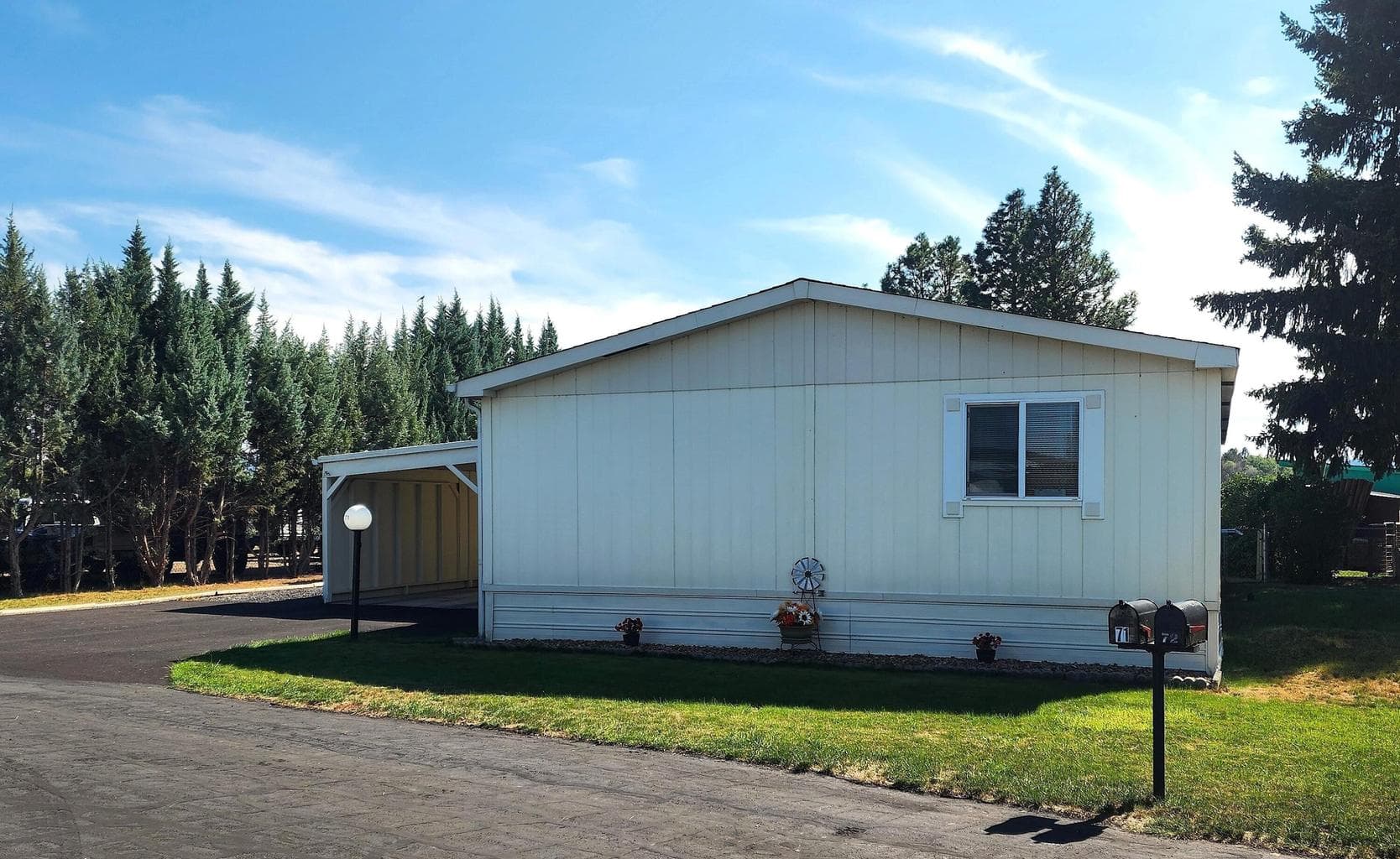 Terrific Home in Family Park!
