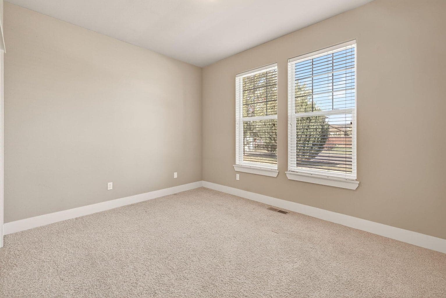 Bedroom #1