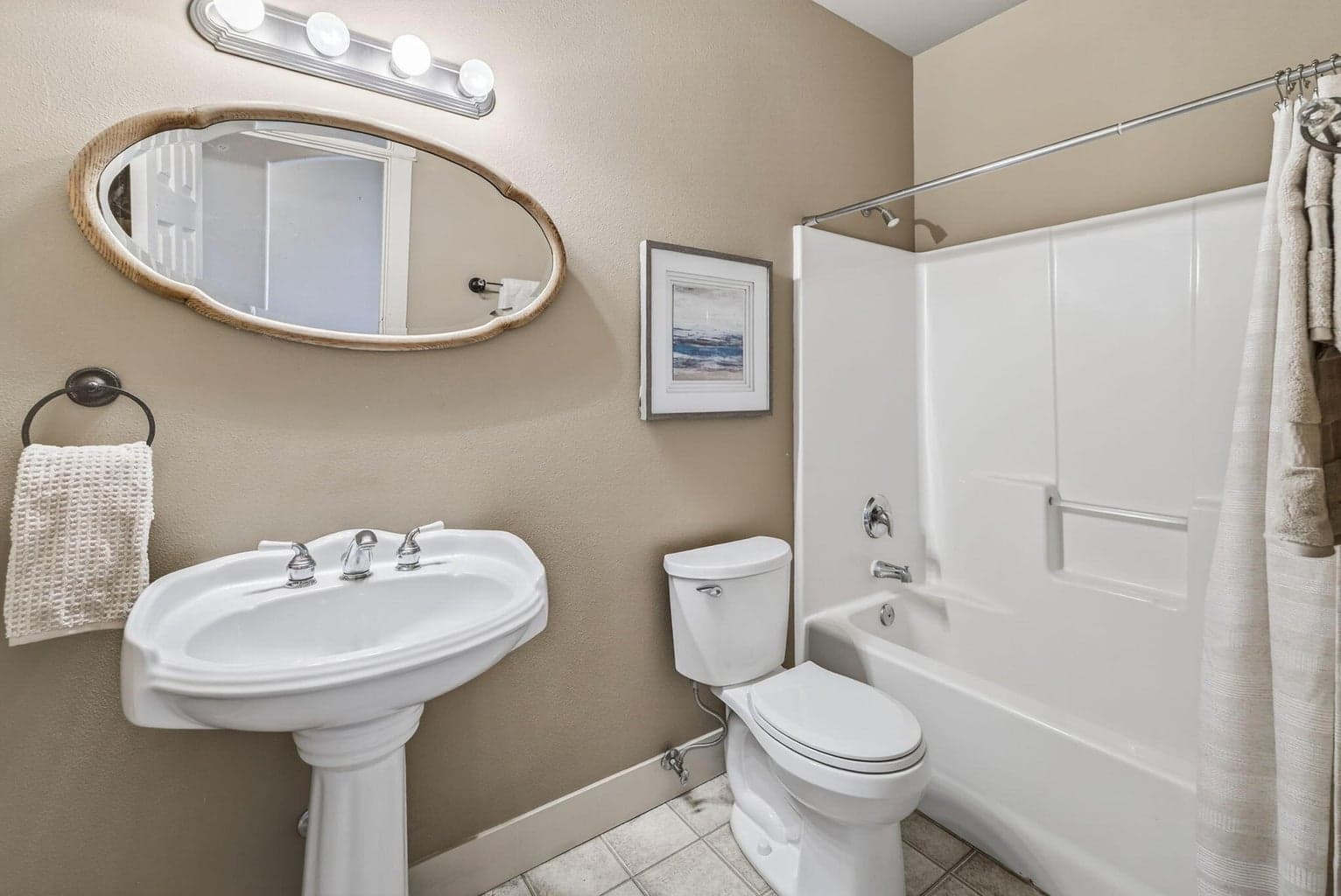 2nd bathroom
