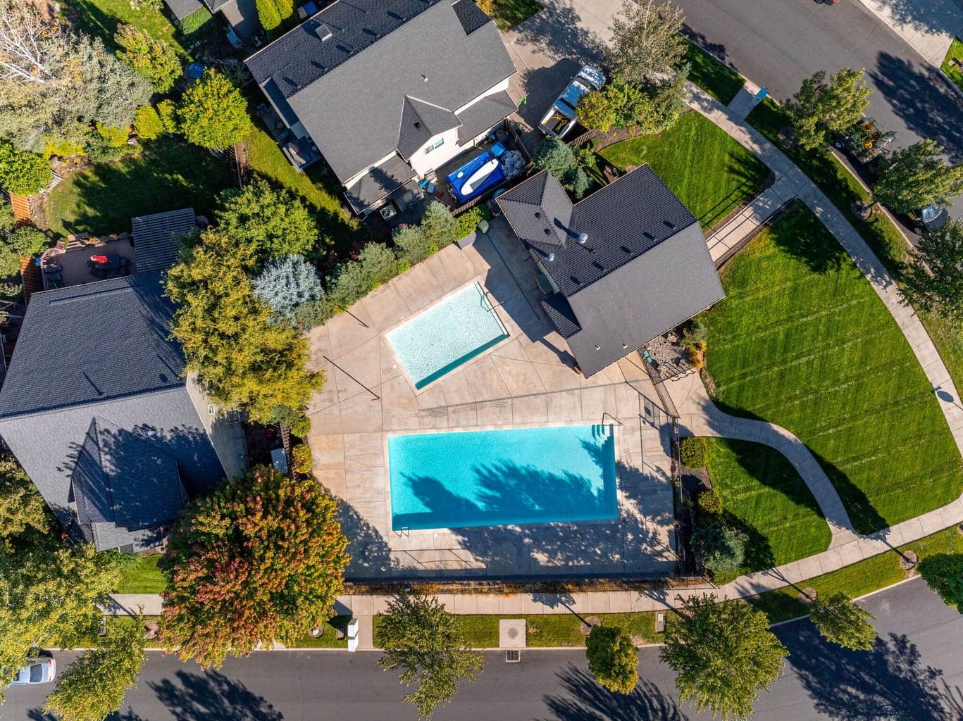 Photo of 3831 NE Purcell Boulevard 37 of 37