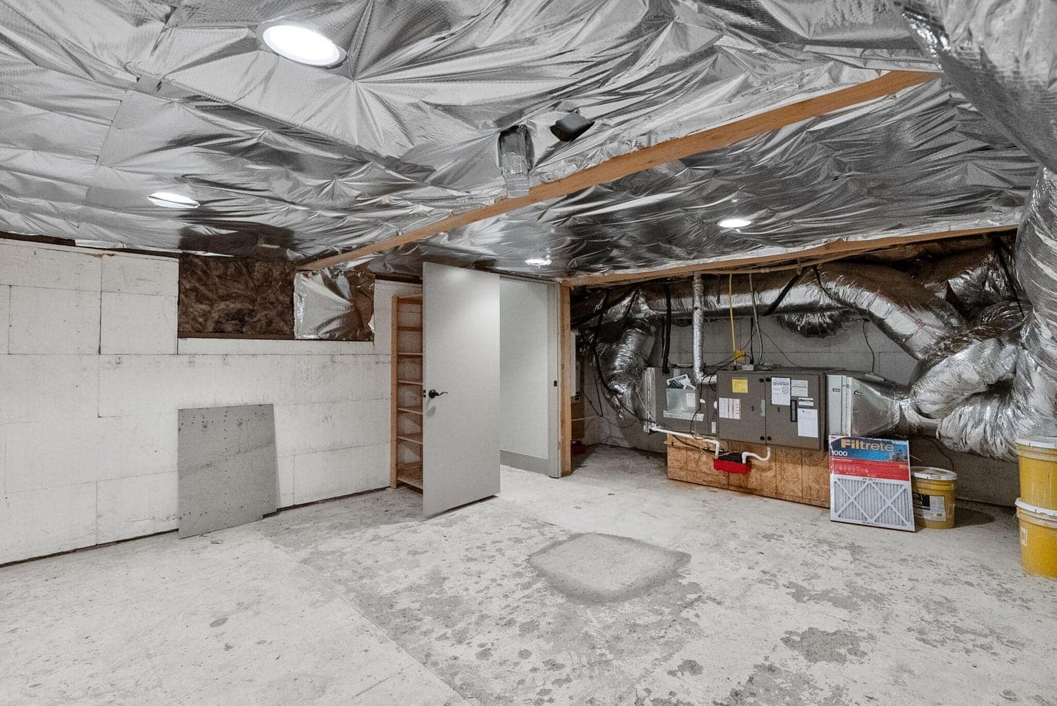 Photo of 1115 NW Baltimore Avenue 54 of 70