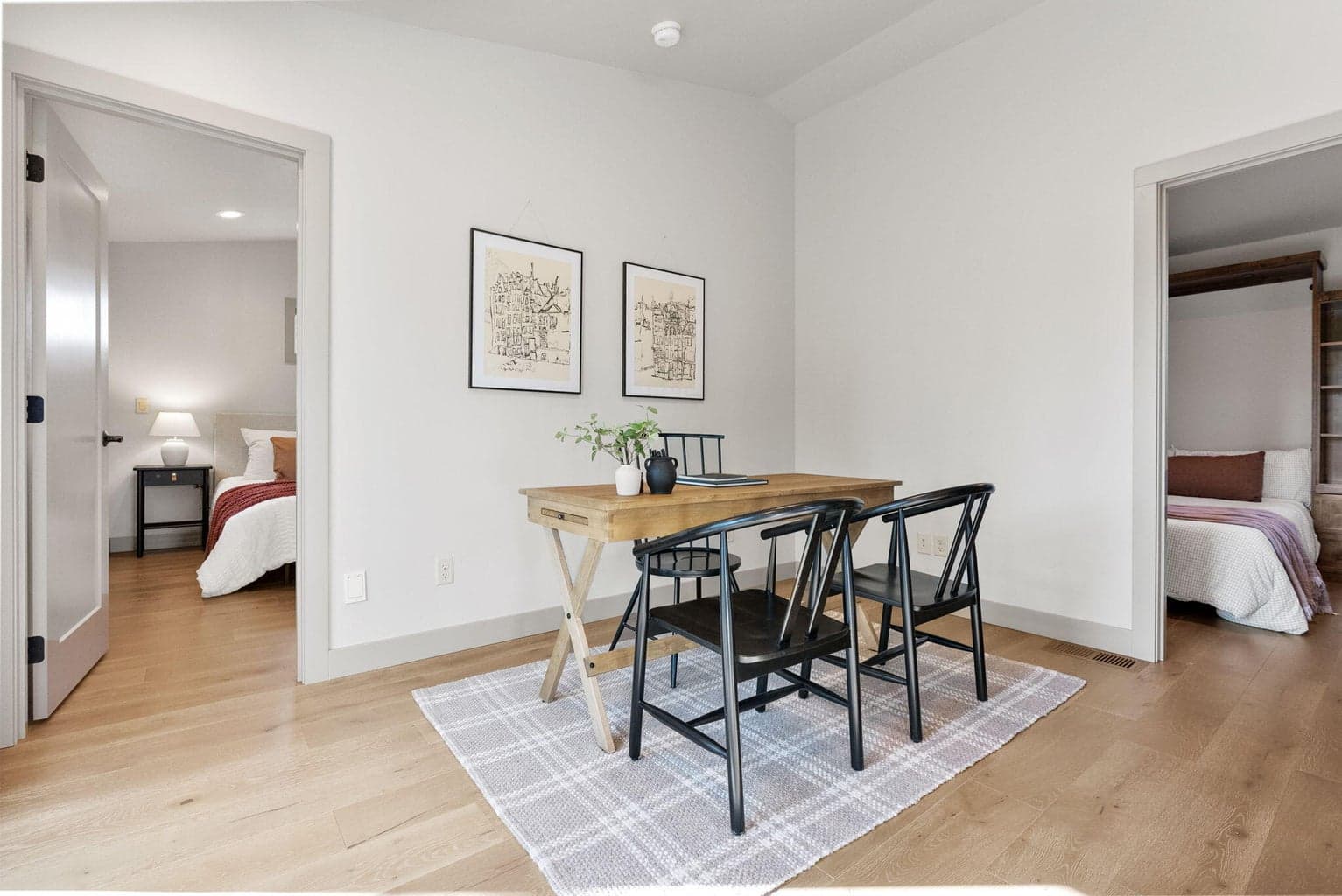 Photo of 1115 NW Baltimore Avenue 27 of 70