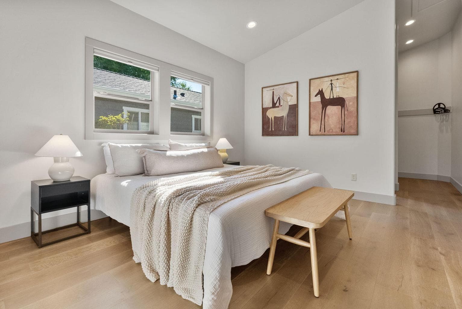Photo of 1115 NW Baltimore Avenue 22 of 70