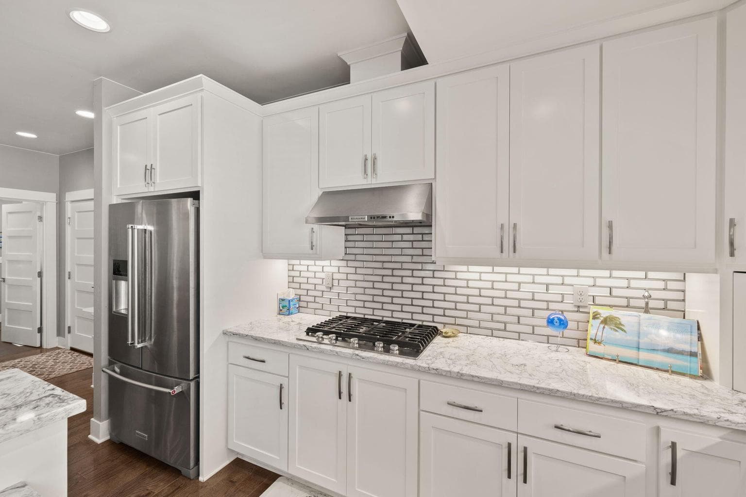 Photo of 325 N Cowboy Street 21 of 52