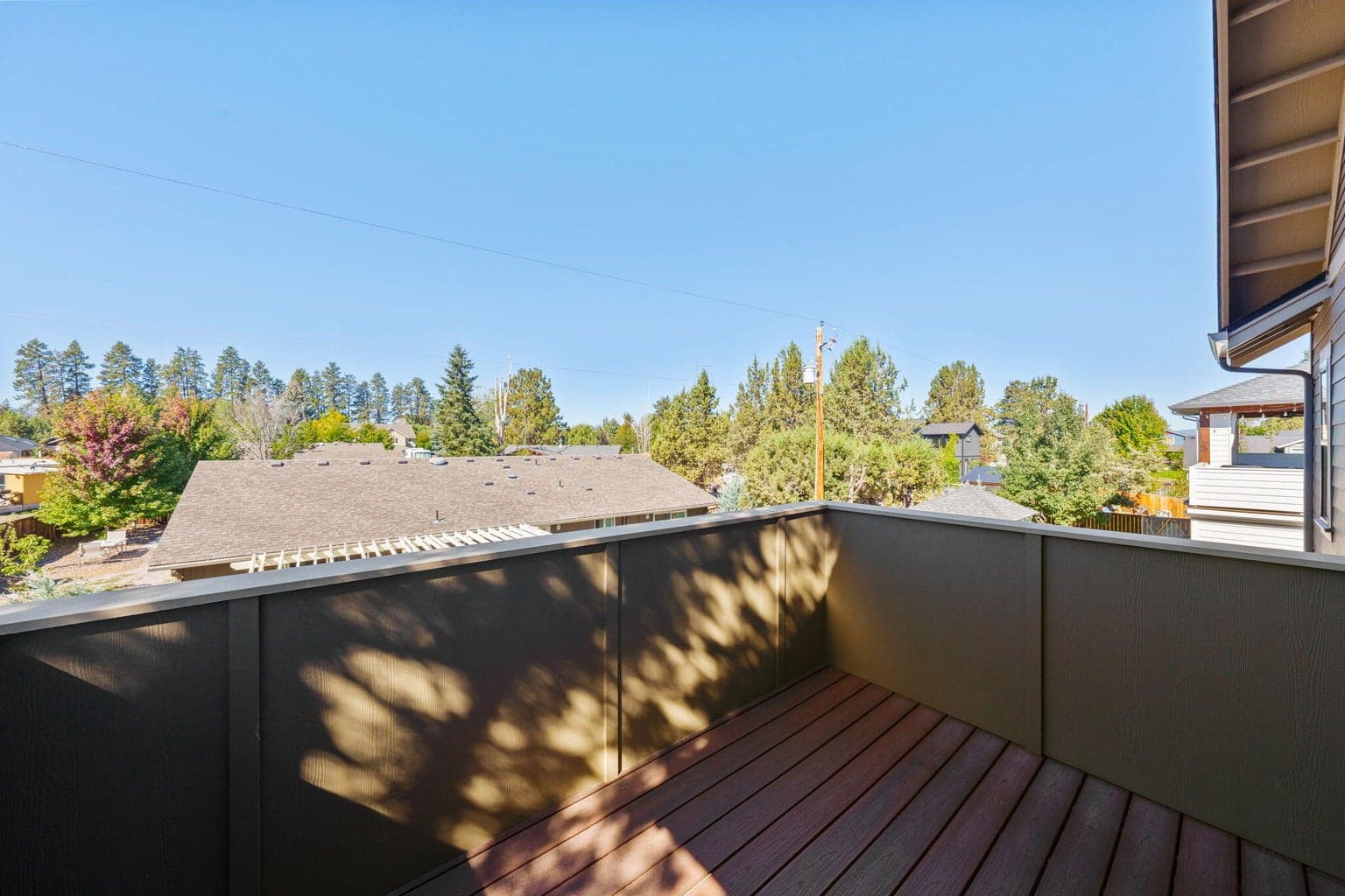 Photo of 325 N Cowboy Street 29 of 52