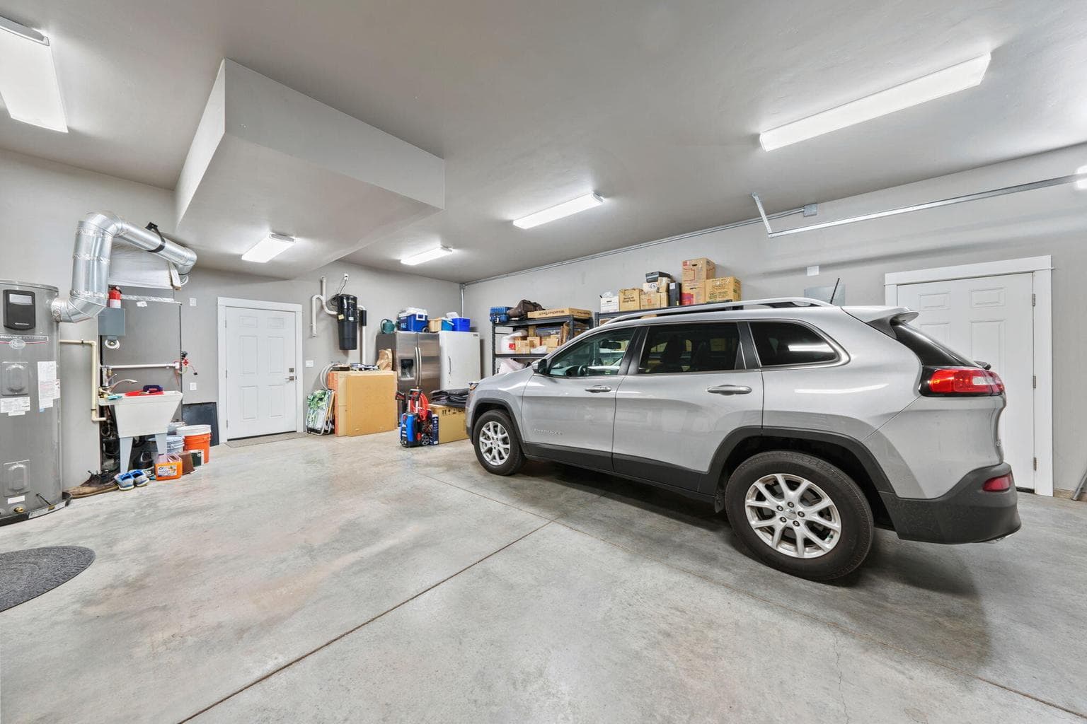 Photo of 325 N Cowboy Street 50 of 52