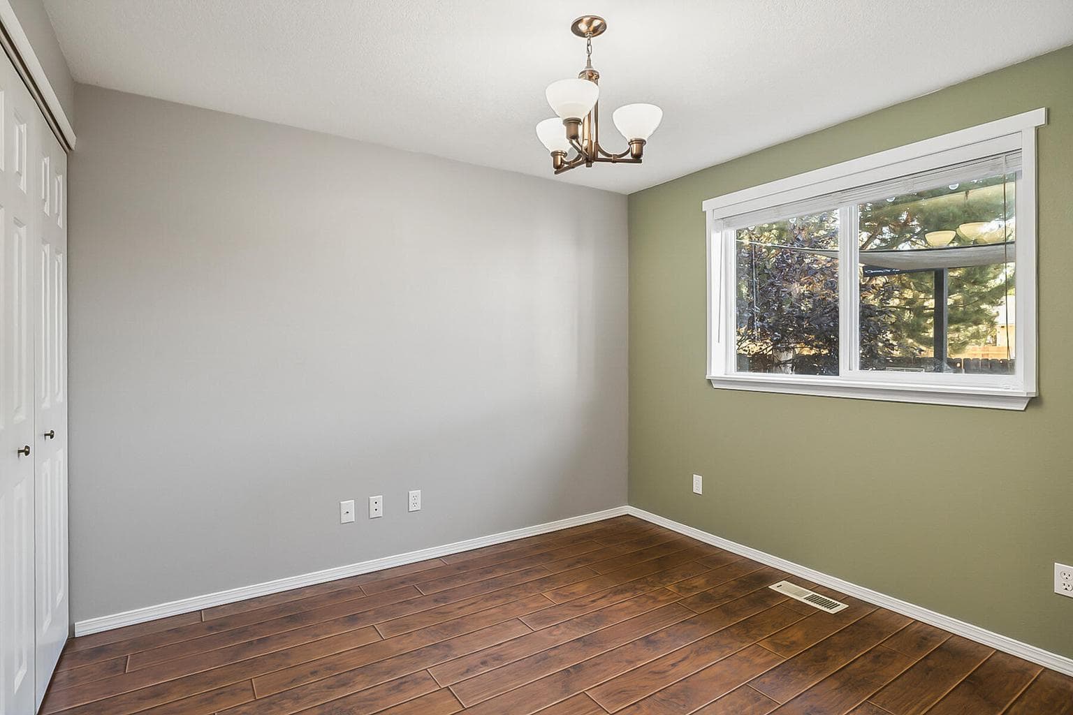 Photo of 63399 NE Majestic Loop 19 of 35