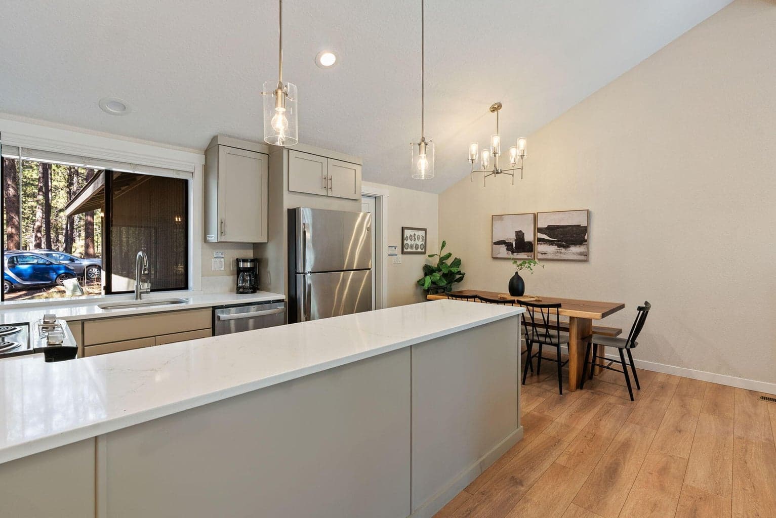 Photo of 57440 Quartz Mountain Lane 10 of 42
