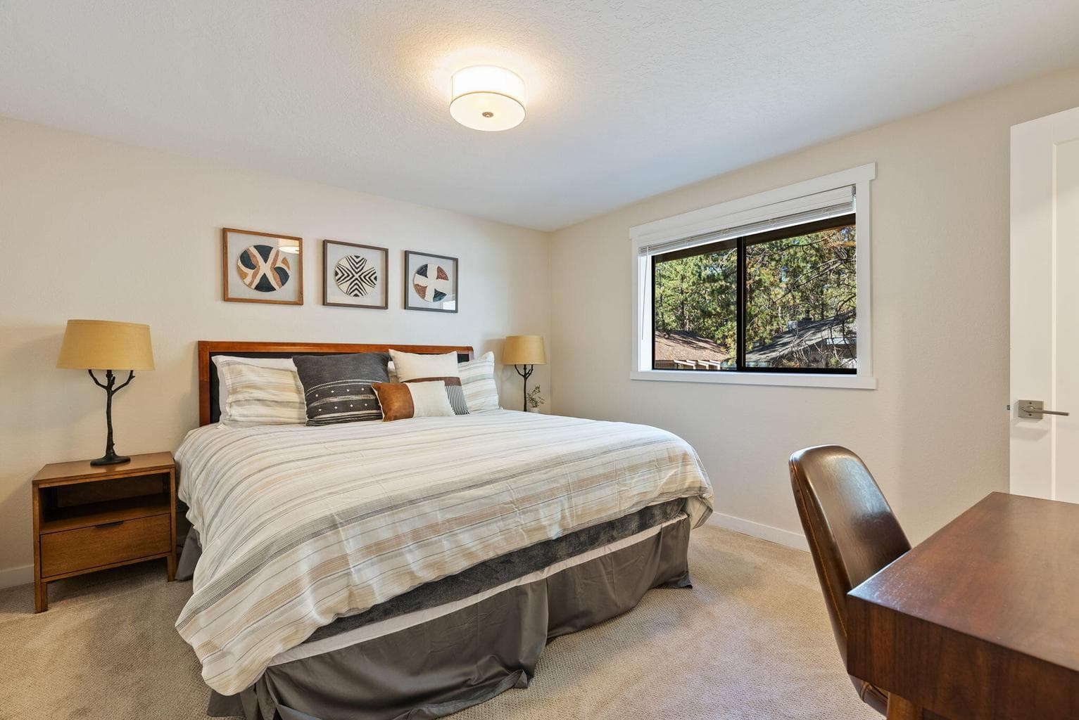Photo of 57440 Quartz Mountain Lane 15 of 42