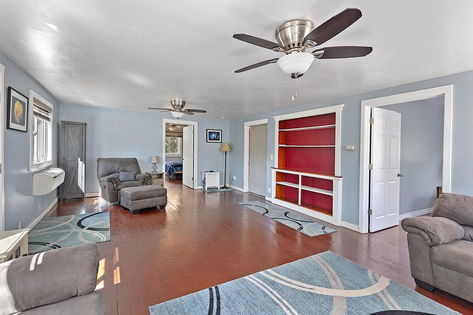Photo of 24131 Redwood 3 of 42