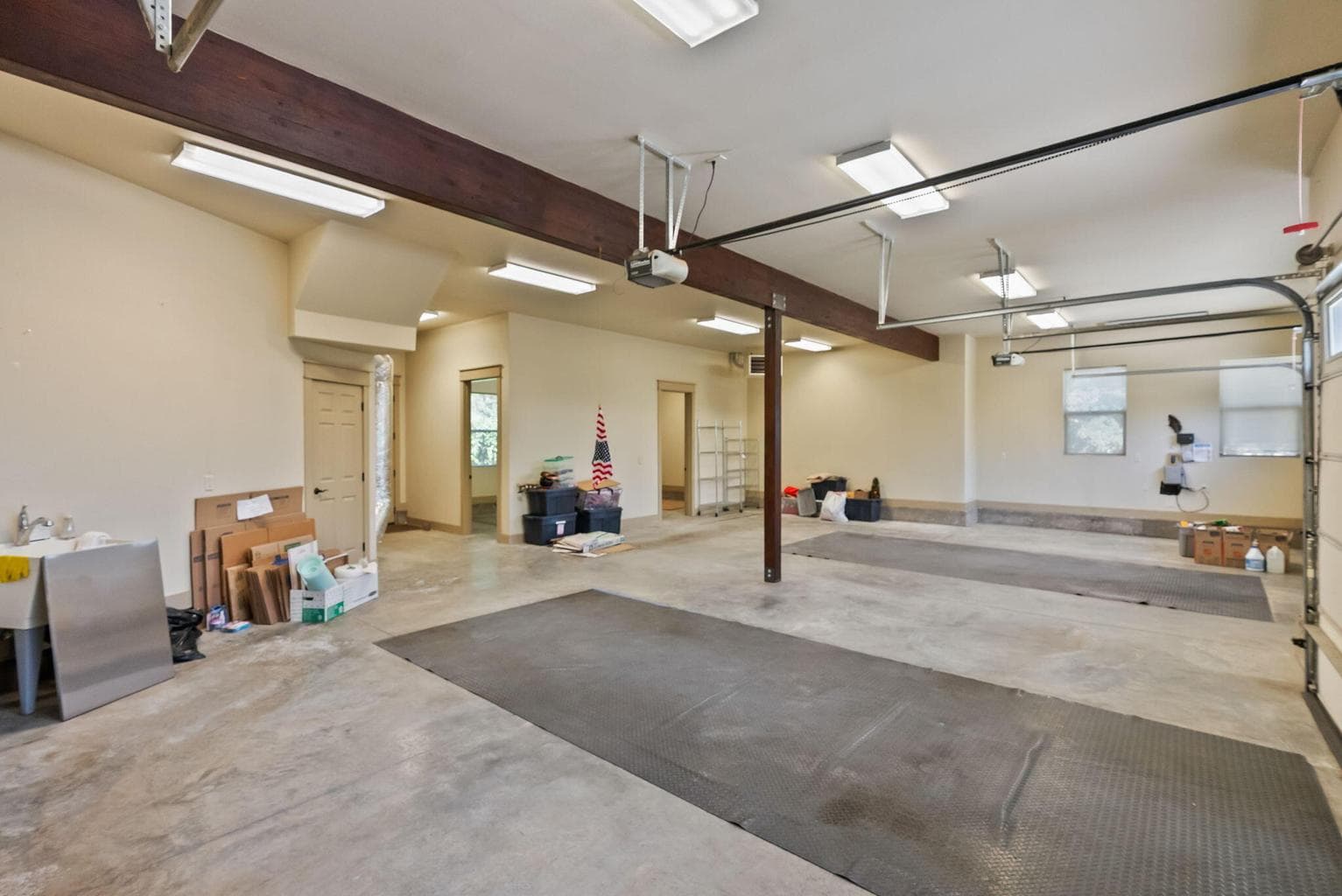Heated 4 car garage