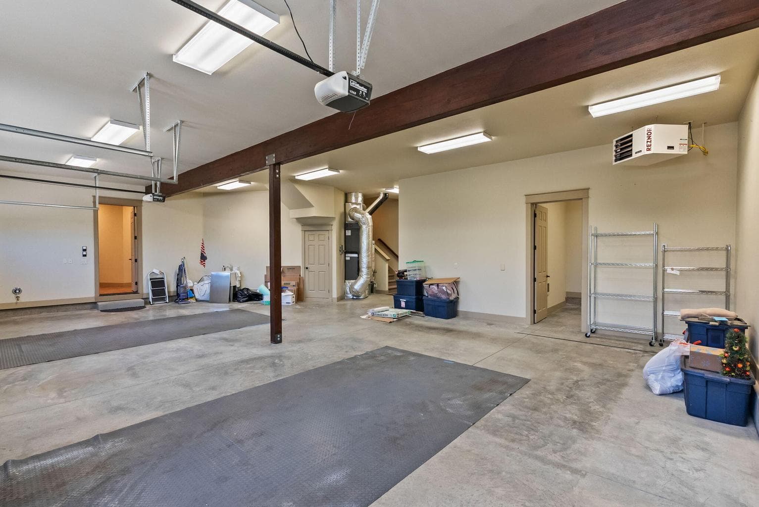 Heated 4 car garage