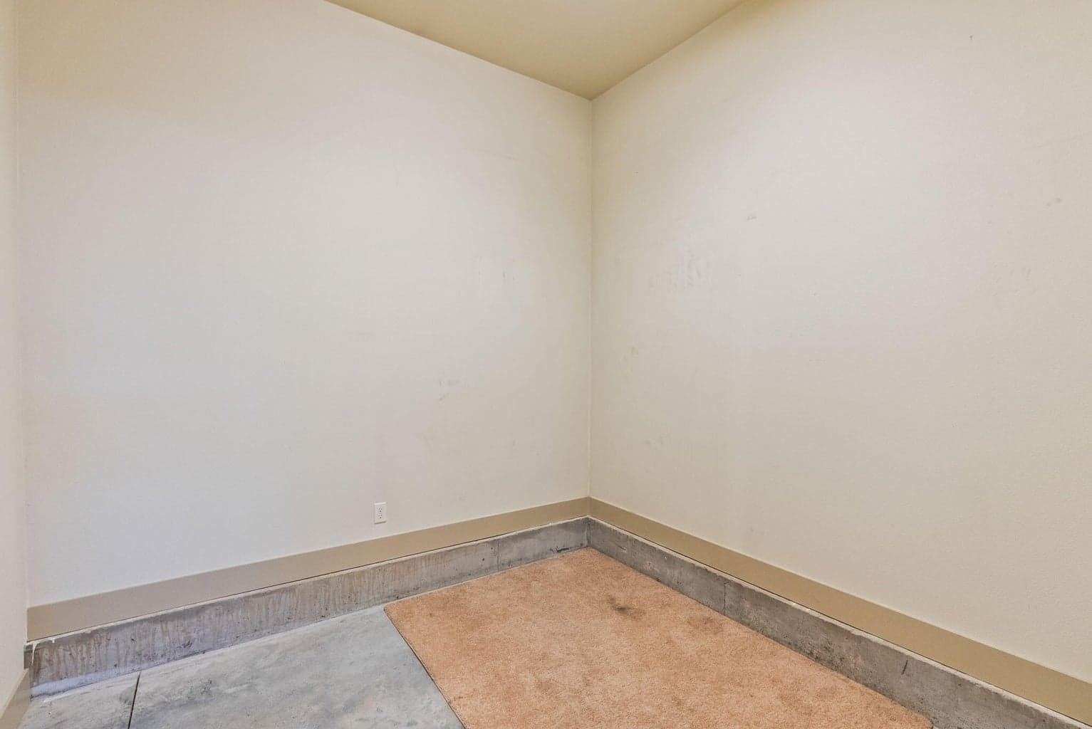 Heated storage room in garage