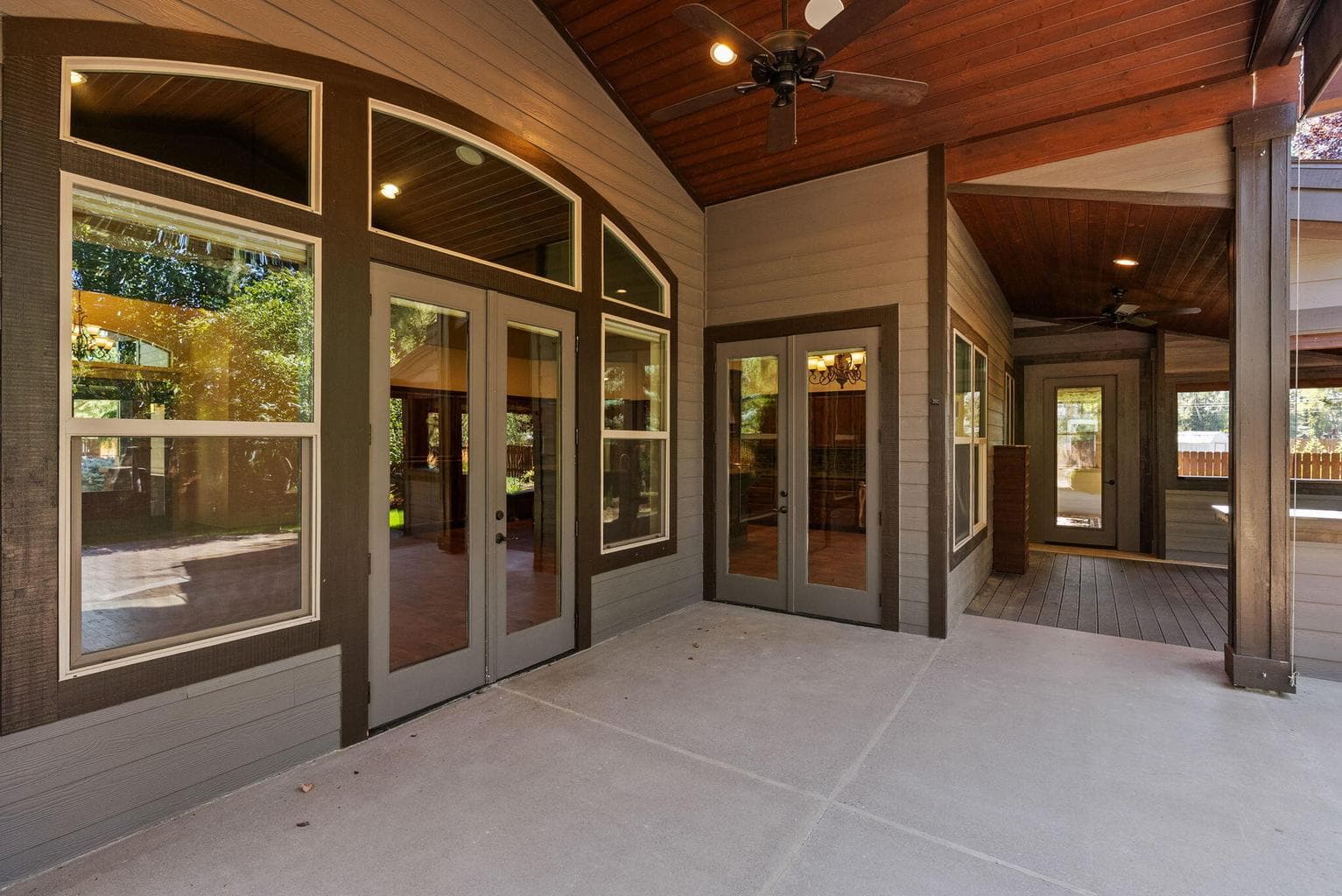 Covered outdoor living area off of great room