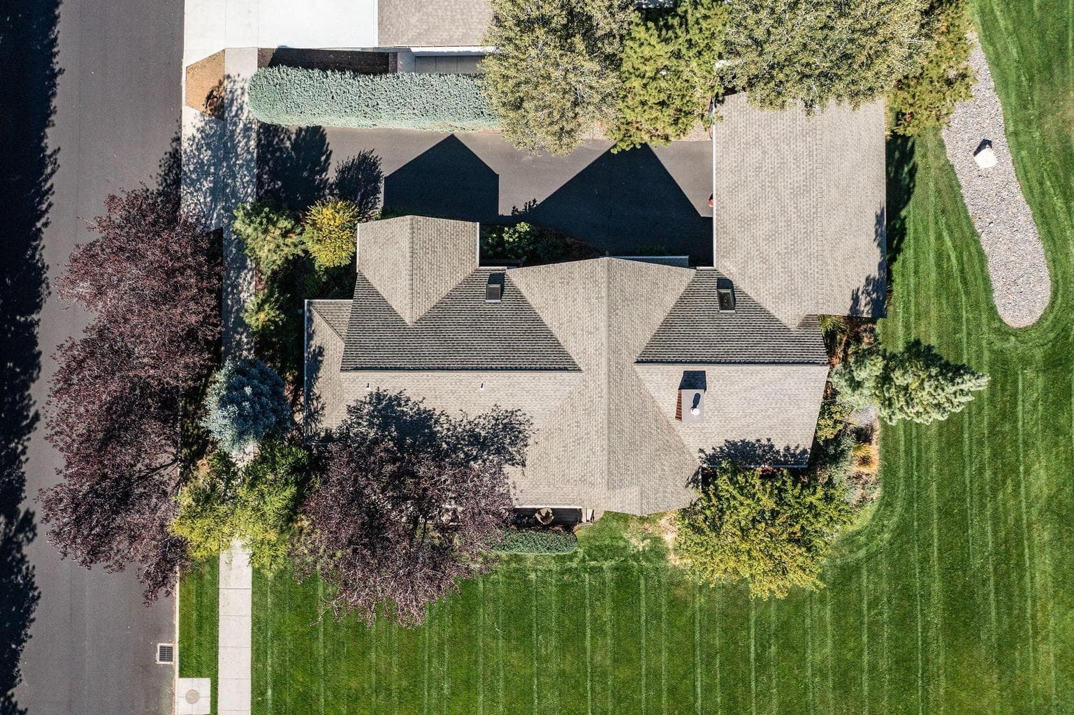 Photo of 546 S Cottonwood Street 41 of 53