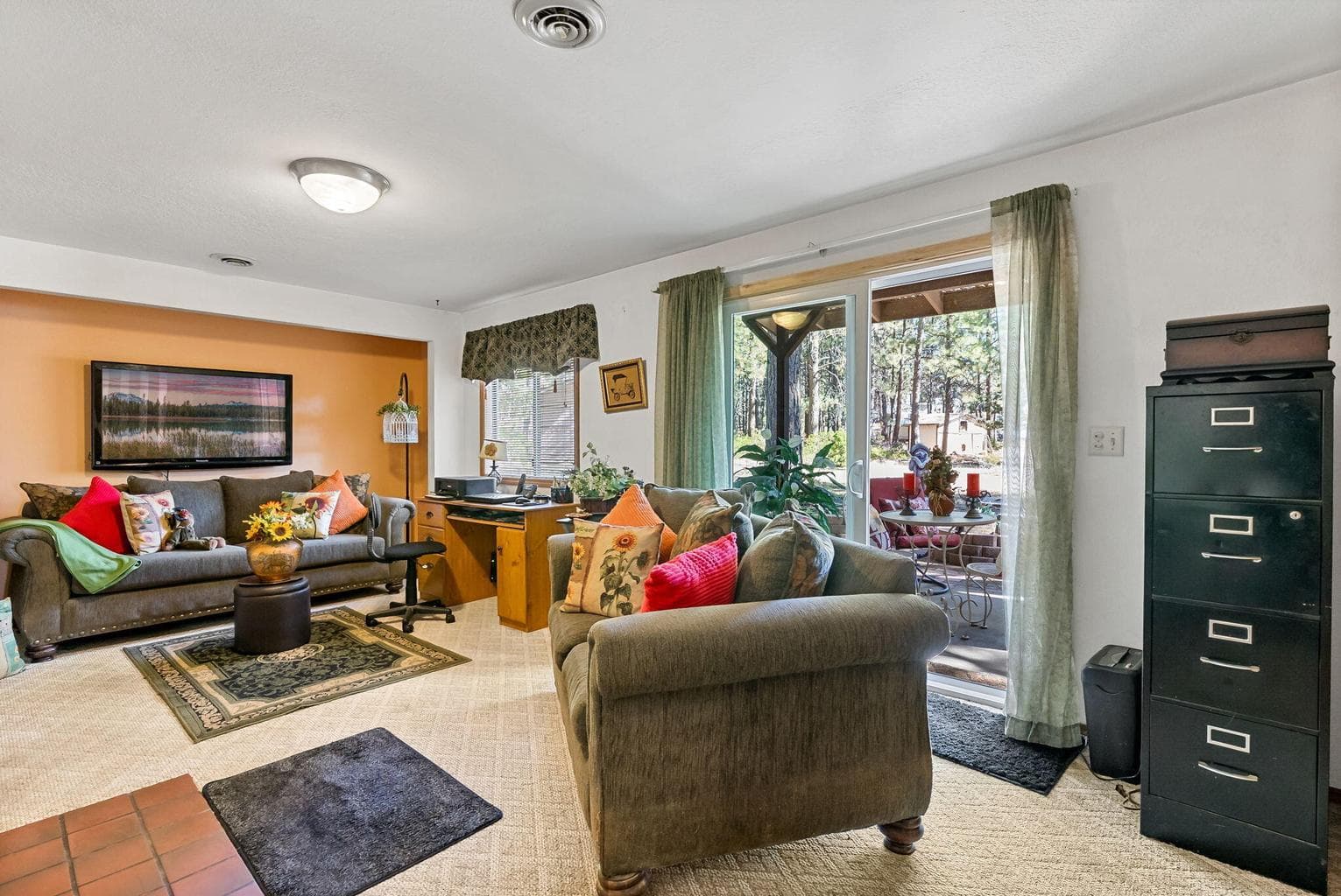 Photo of 60000 Agate Road 24 of 48