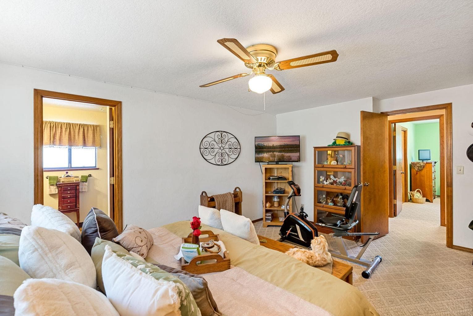 Photo of 60000 Agate Road 28 of 48