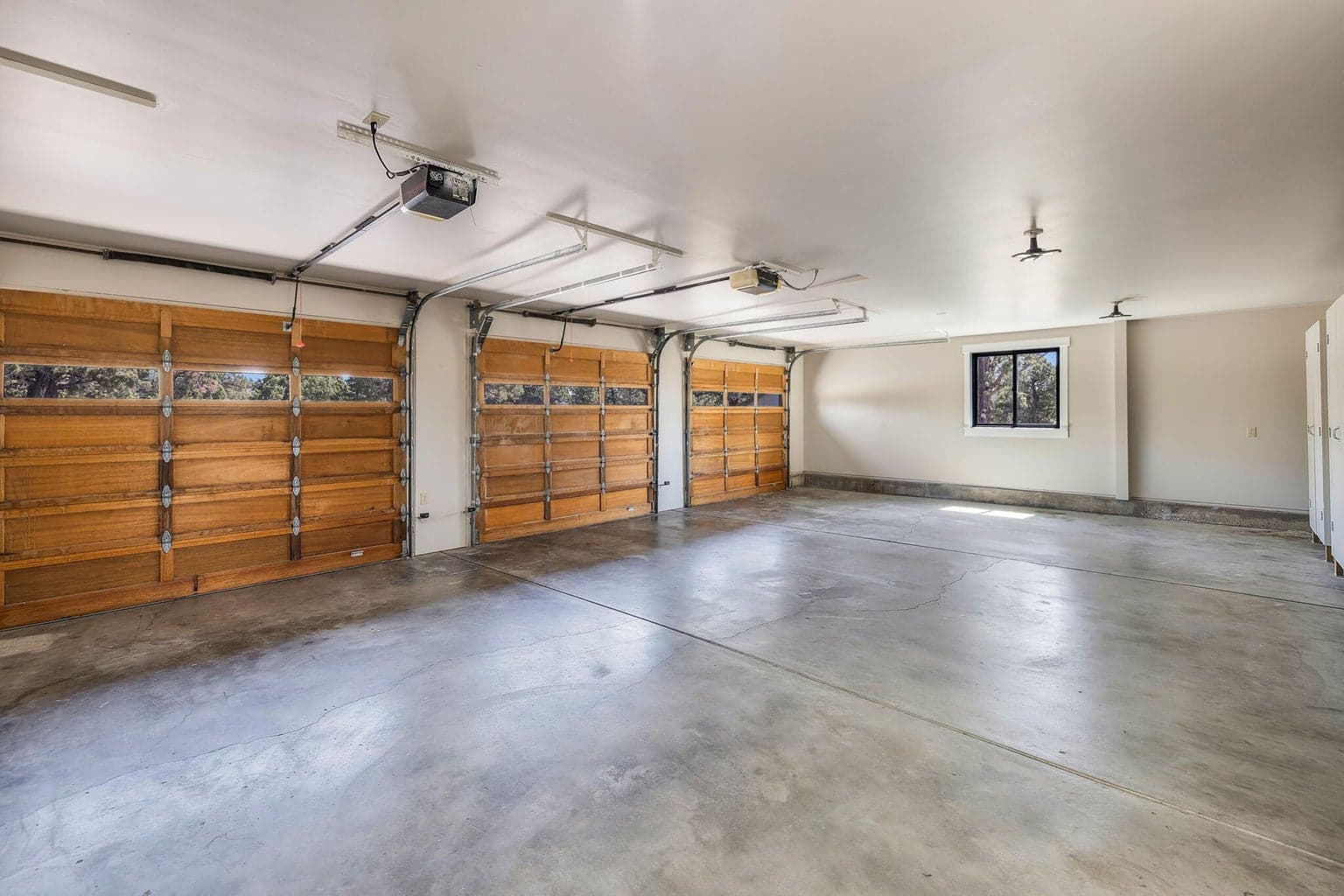 Photo of 21800 Katie Drive 27 of 35