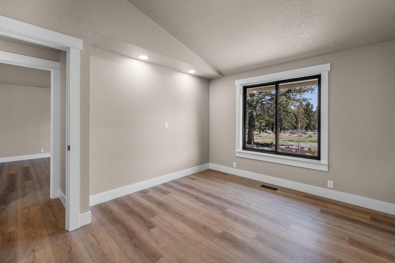 Photo of 21800 Katie Drive 16 of 35