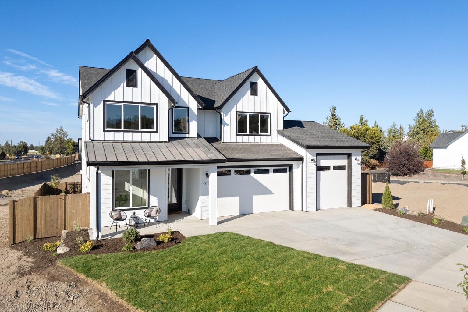 Photo of 4315 Rhyolite 2 of 51