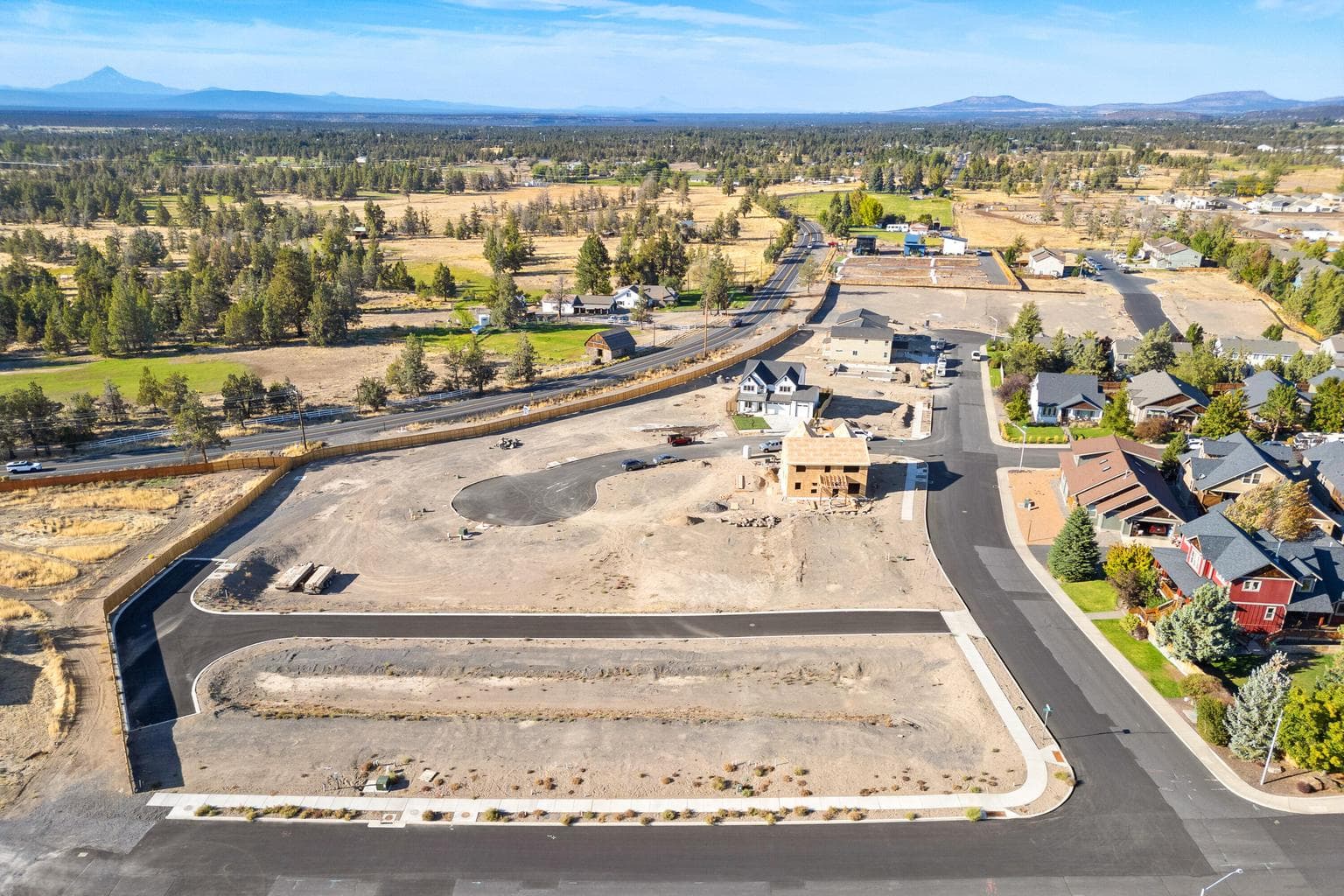 Photo of 4315 SW Rhyolite Place 49 of 51
