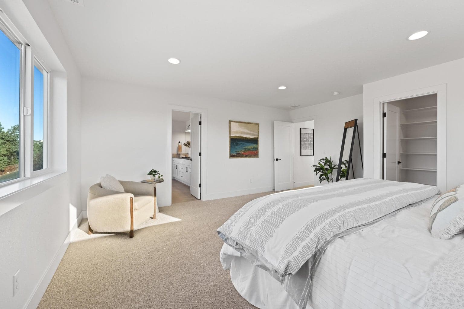 Photo of 4315 SW Rhyolite Place 24 of 51