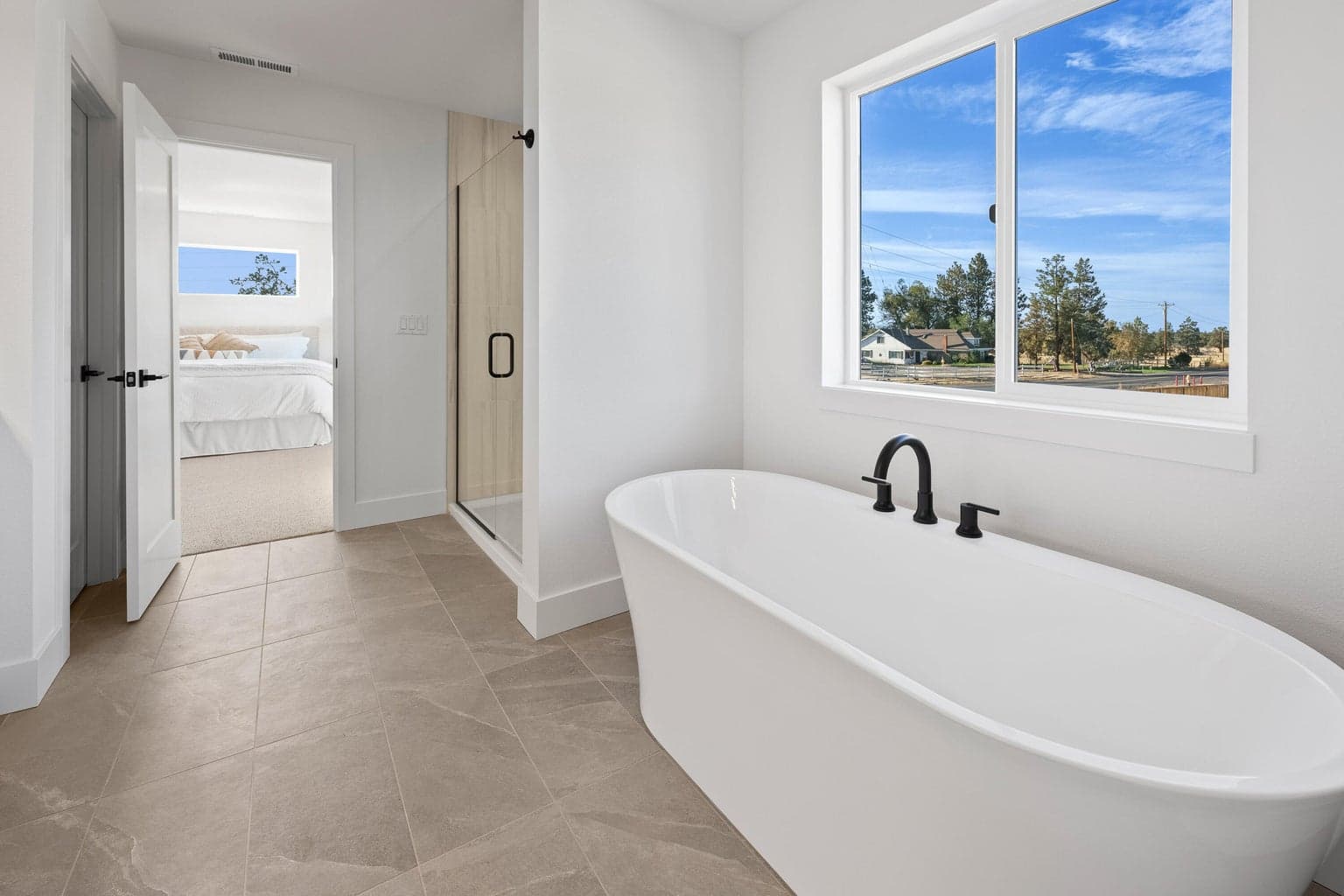 Photo of 4315 SW Rhyolite Place 27 of 51
