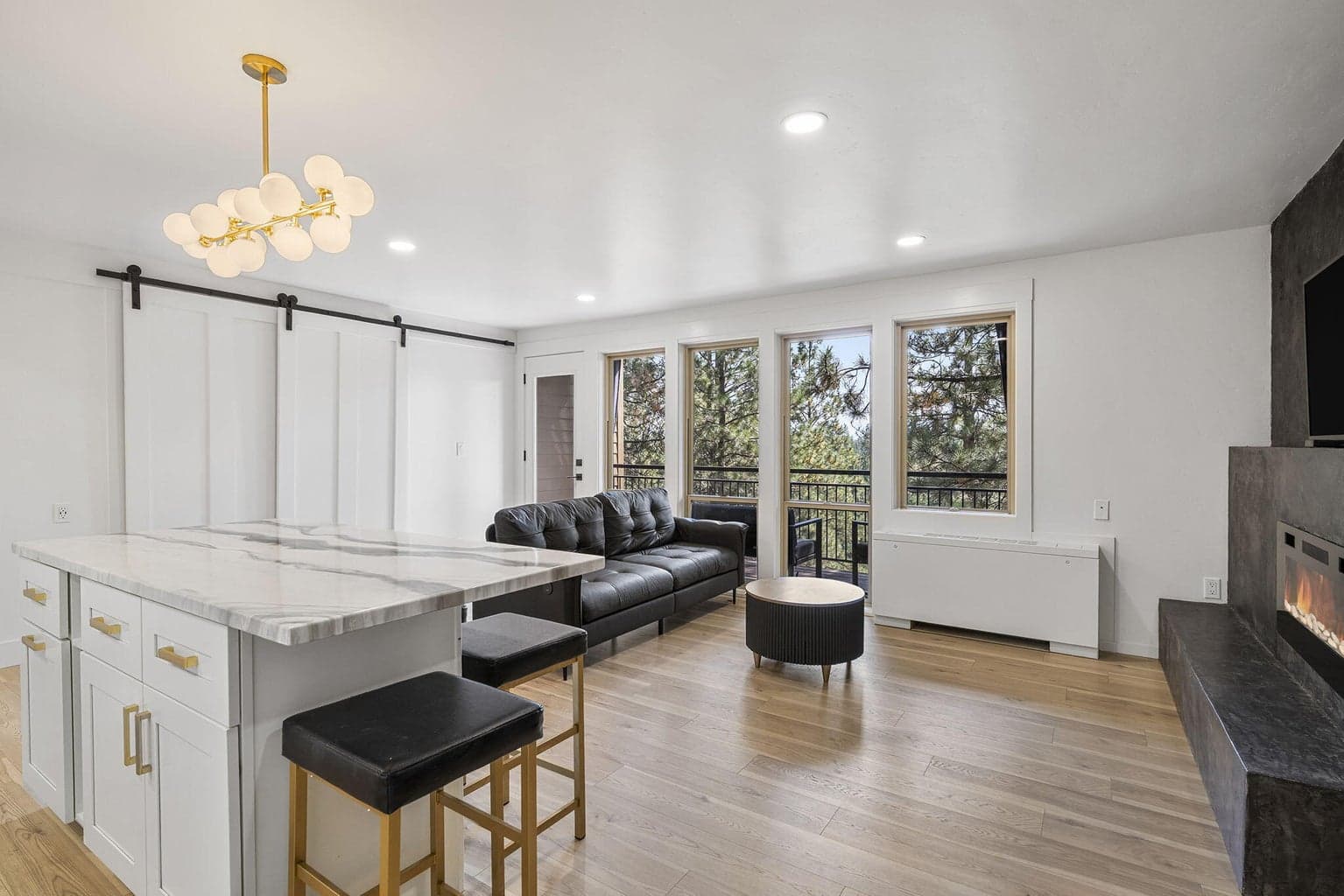 Photo of 18575 SW Century Drive 21 of 51