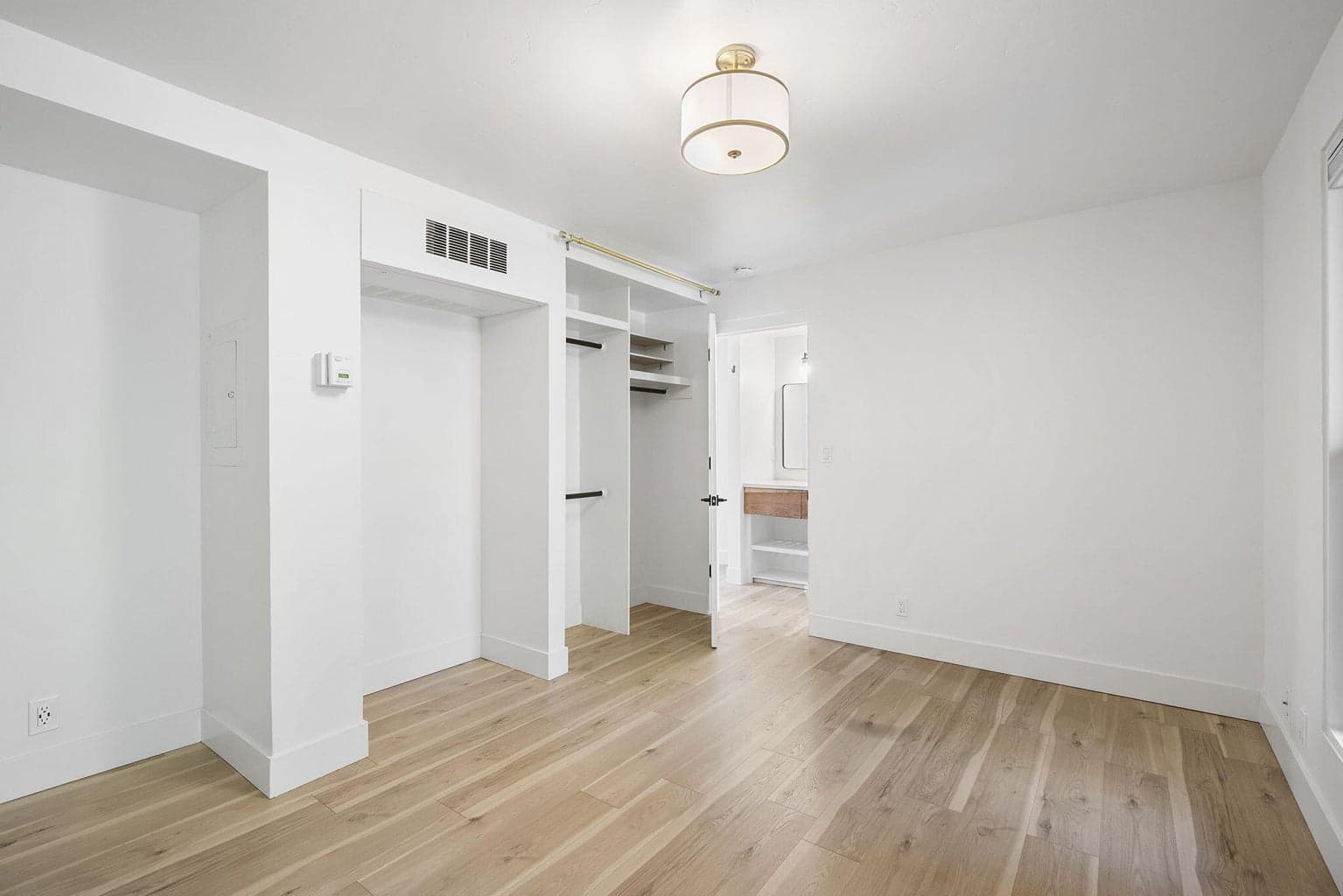 Photo of 18575 SW Century Drive 26 of 51