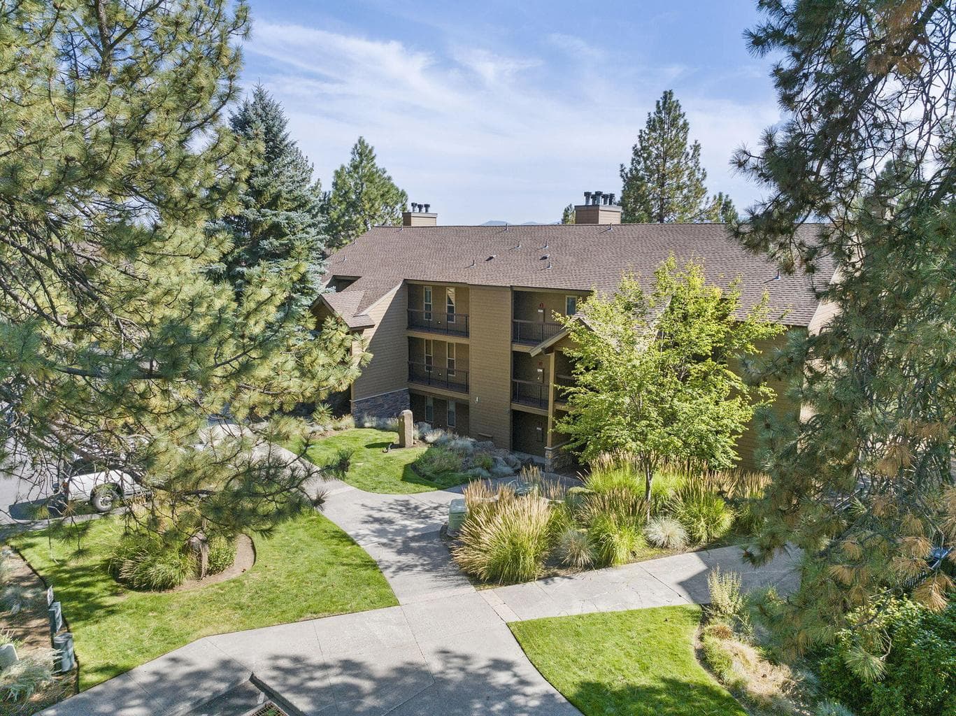 Photo of 18575 SW Century Drive 36 of 51