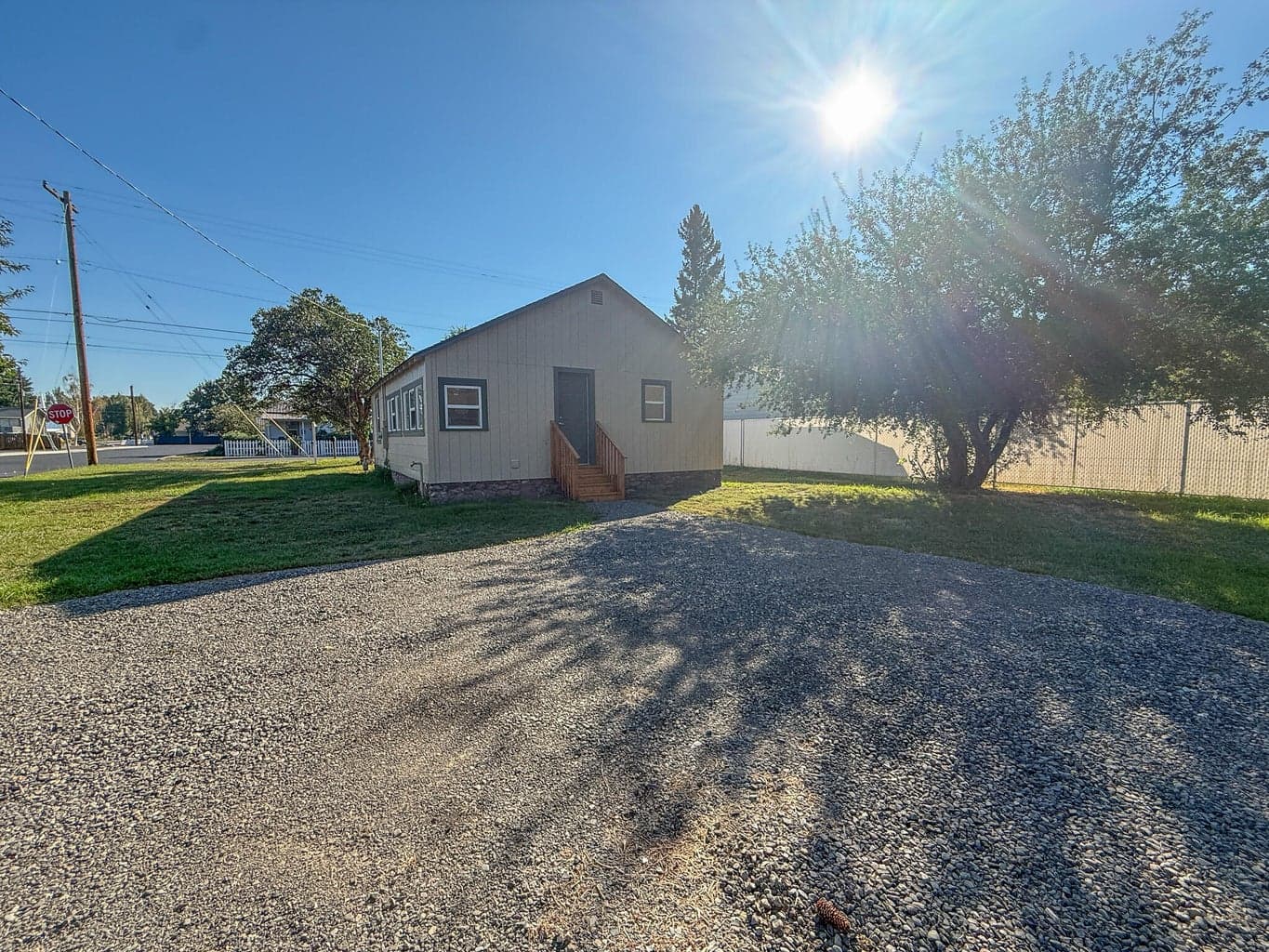 Photo of 485 NE 7th Street 12 of 13