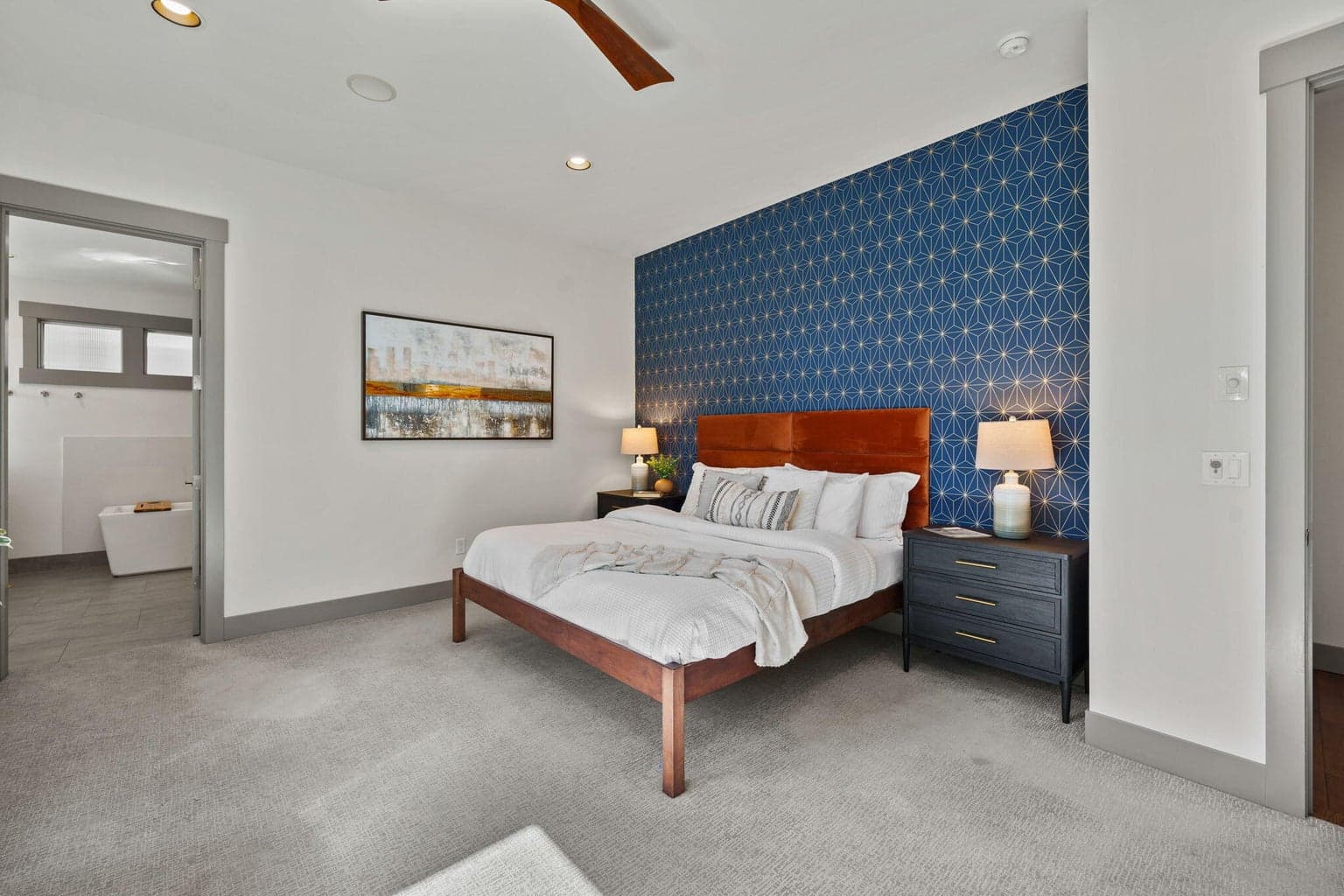 Photo of 2240 NW Lolo Drive 23 of 54